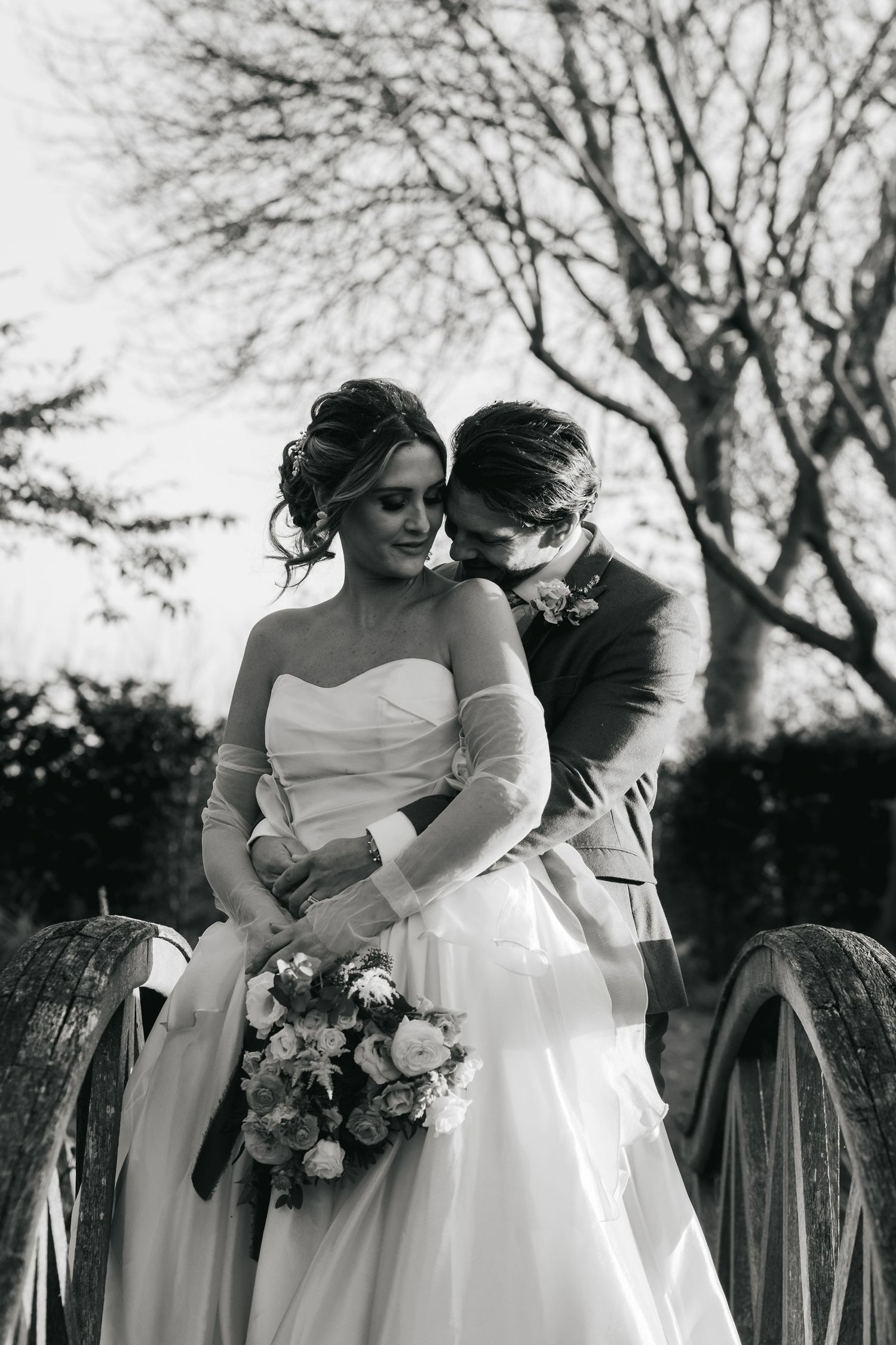 Wedding golden hour portraits at South Farm, captured by @lyfphotos