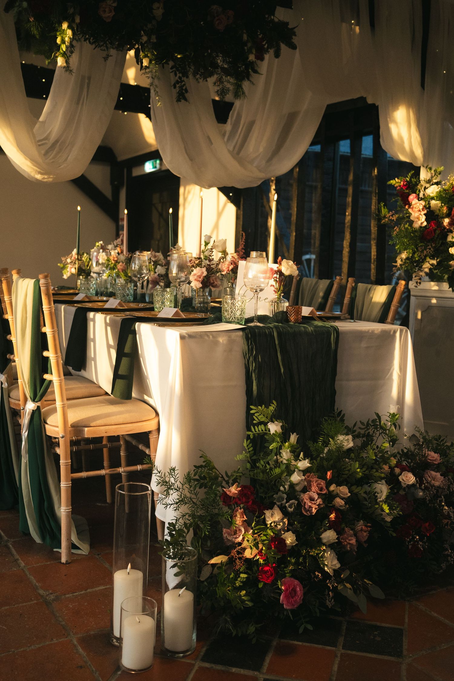 Reception styling at South Farm, captured by @lyfphotos