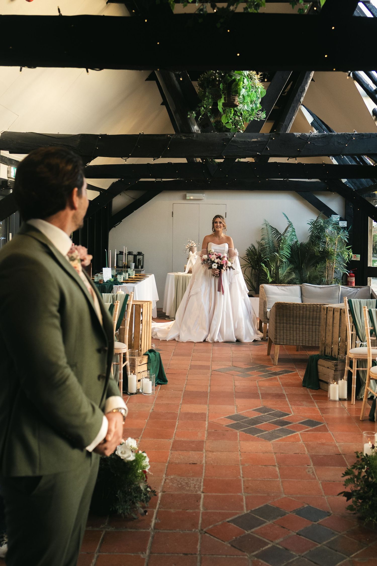 Wedding ceremony moment at South Farm captured by @lyfphotos