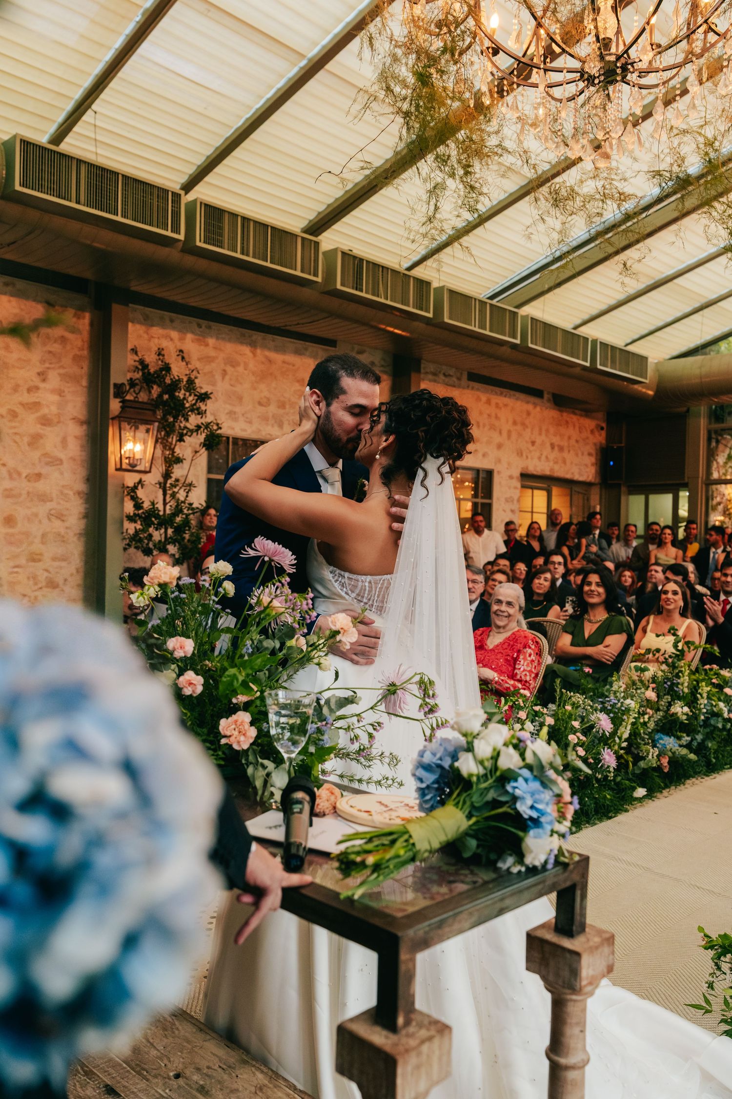 Emotional greenhouse wedding ceremony at Botânico Quintal in São Paulo, Brazil.