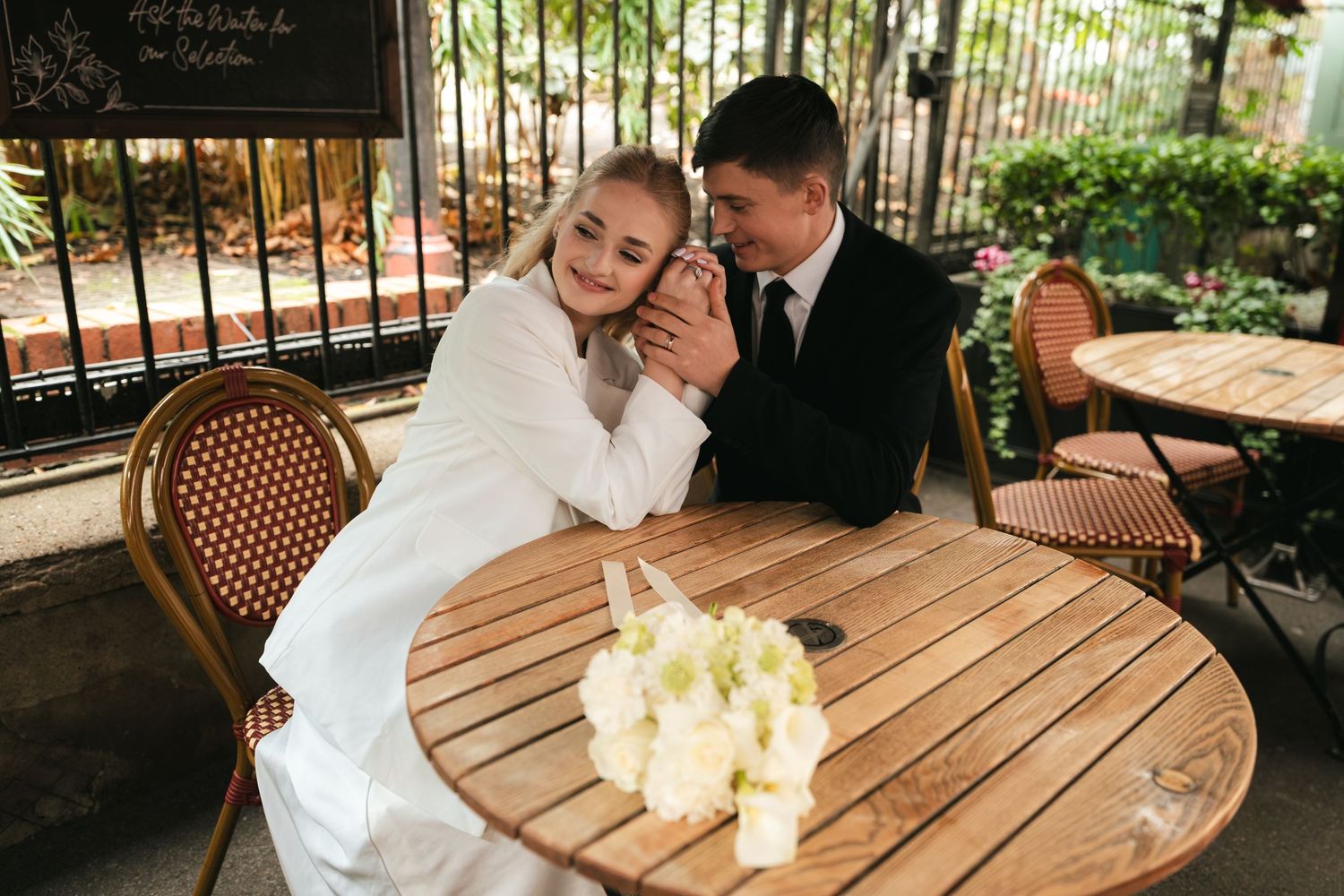 “Couple outside Gordon’s Wine Bar in Central London during a lifestyle couple photoshoot.”