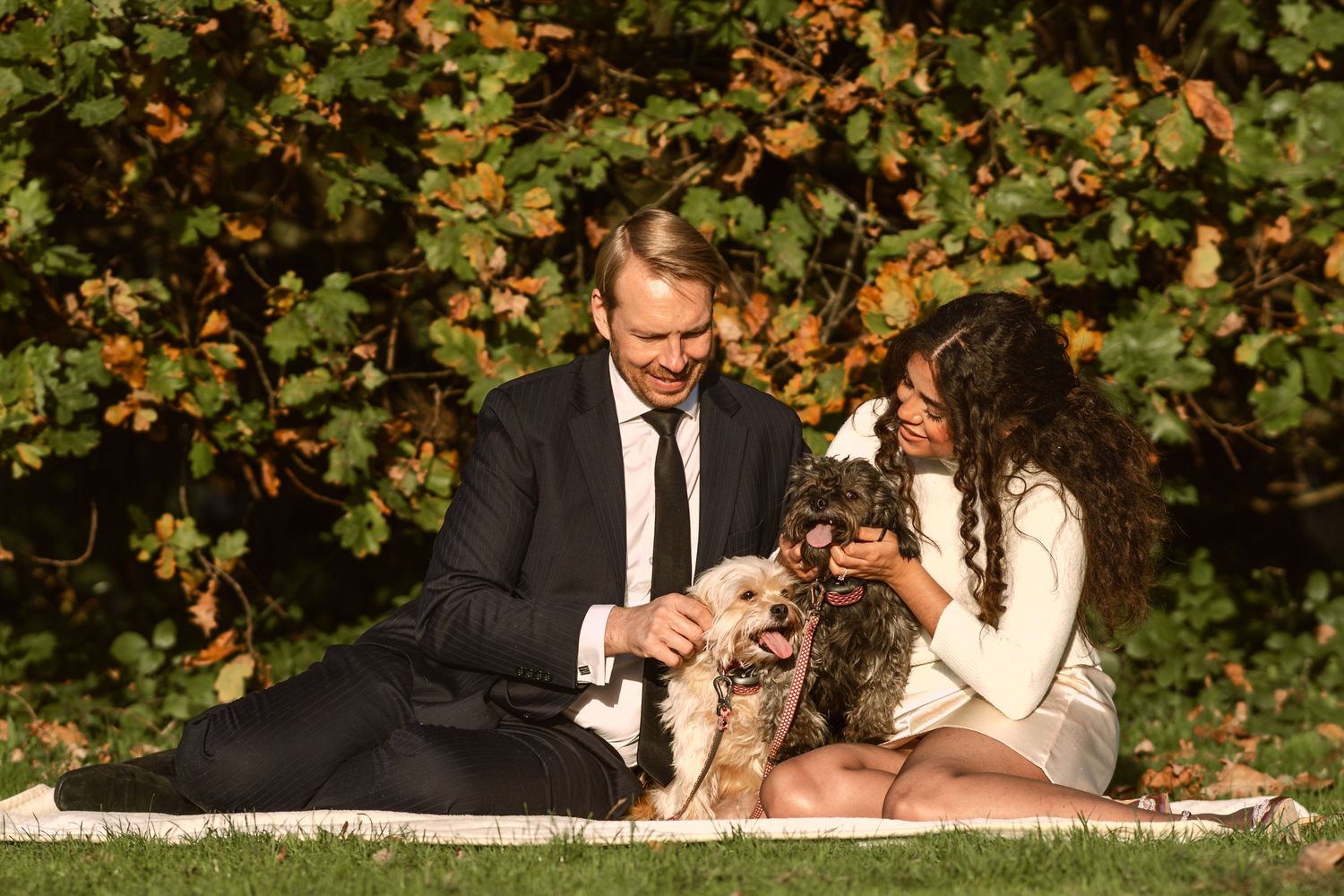 Couple photos at Gunnersbury Park, Anne and Jack photographed by London engagement and wedding photographer @lyfphotos