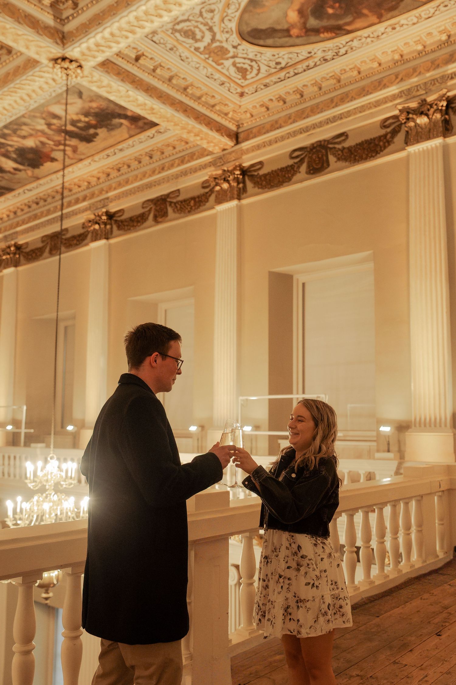 Romantic engagement portraits on Banqueting House balcony after surprise London proposal