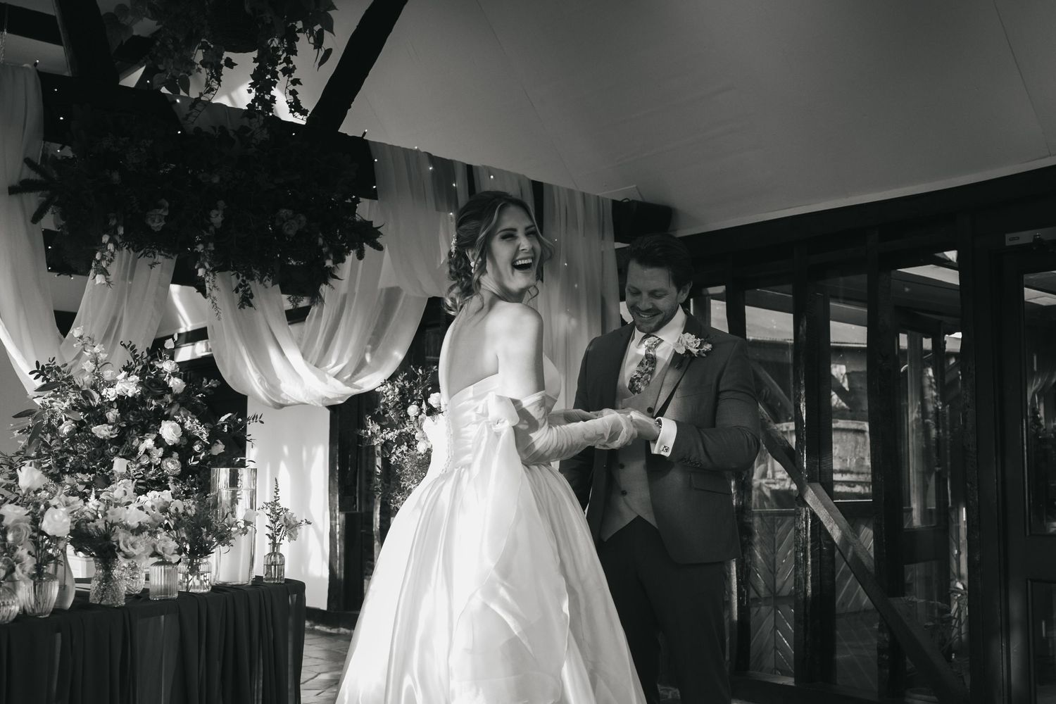 Wedding ceremony moment at South Farm captured by @lyfphotos