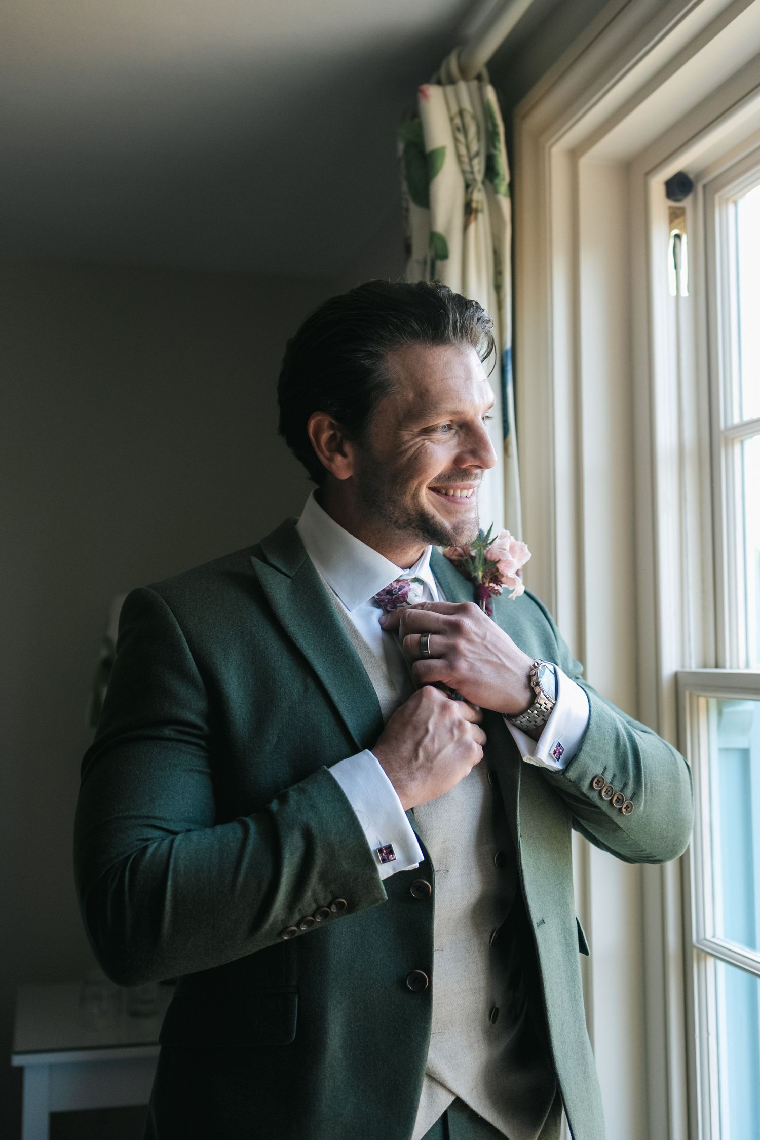 Groom preparation at South Farm, captured by @lyfphotos