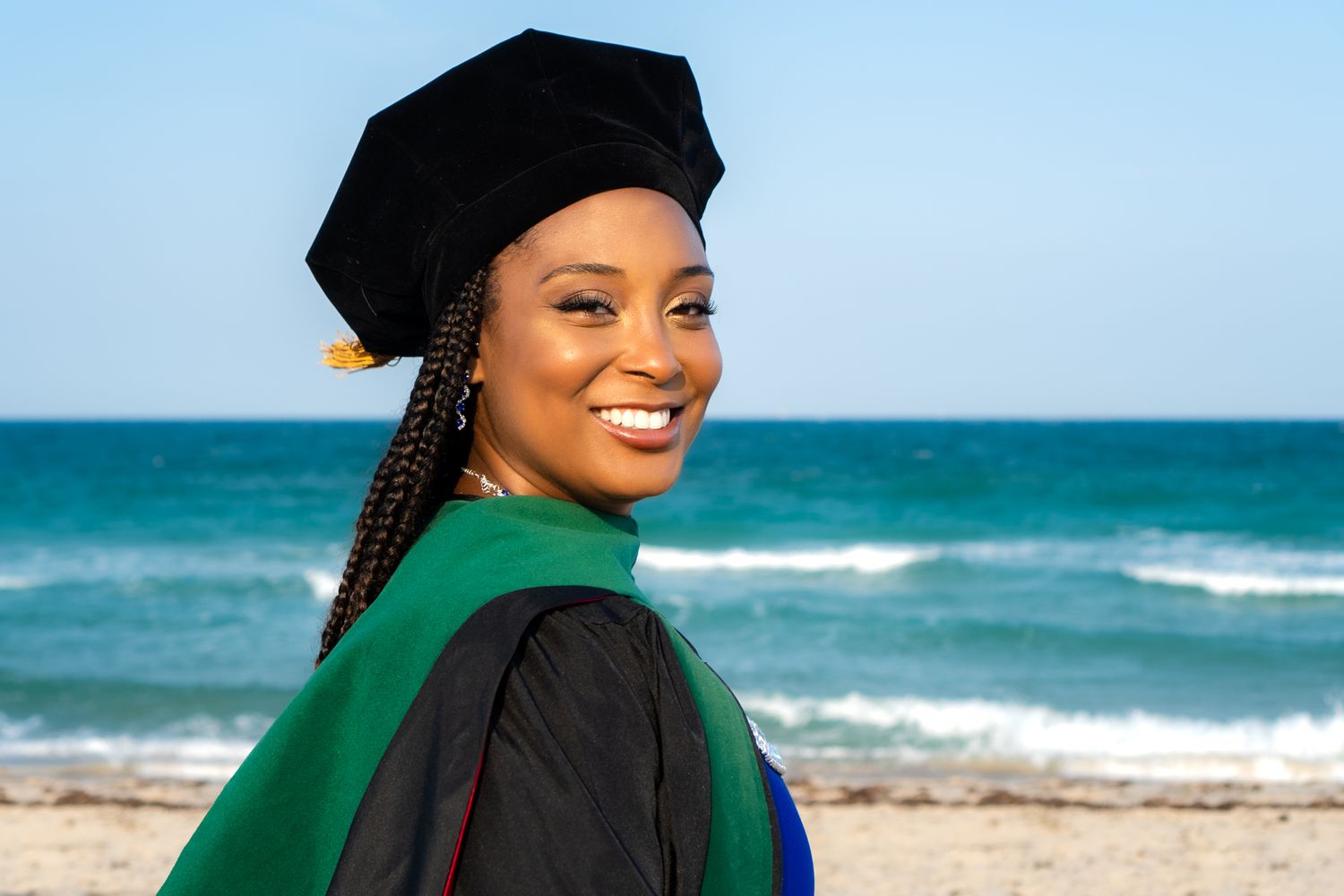 Graduation photographer pose ideas