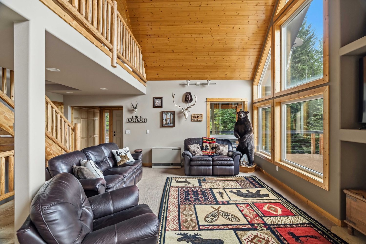 Living room photo for real estate photography in Issaquah Washington