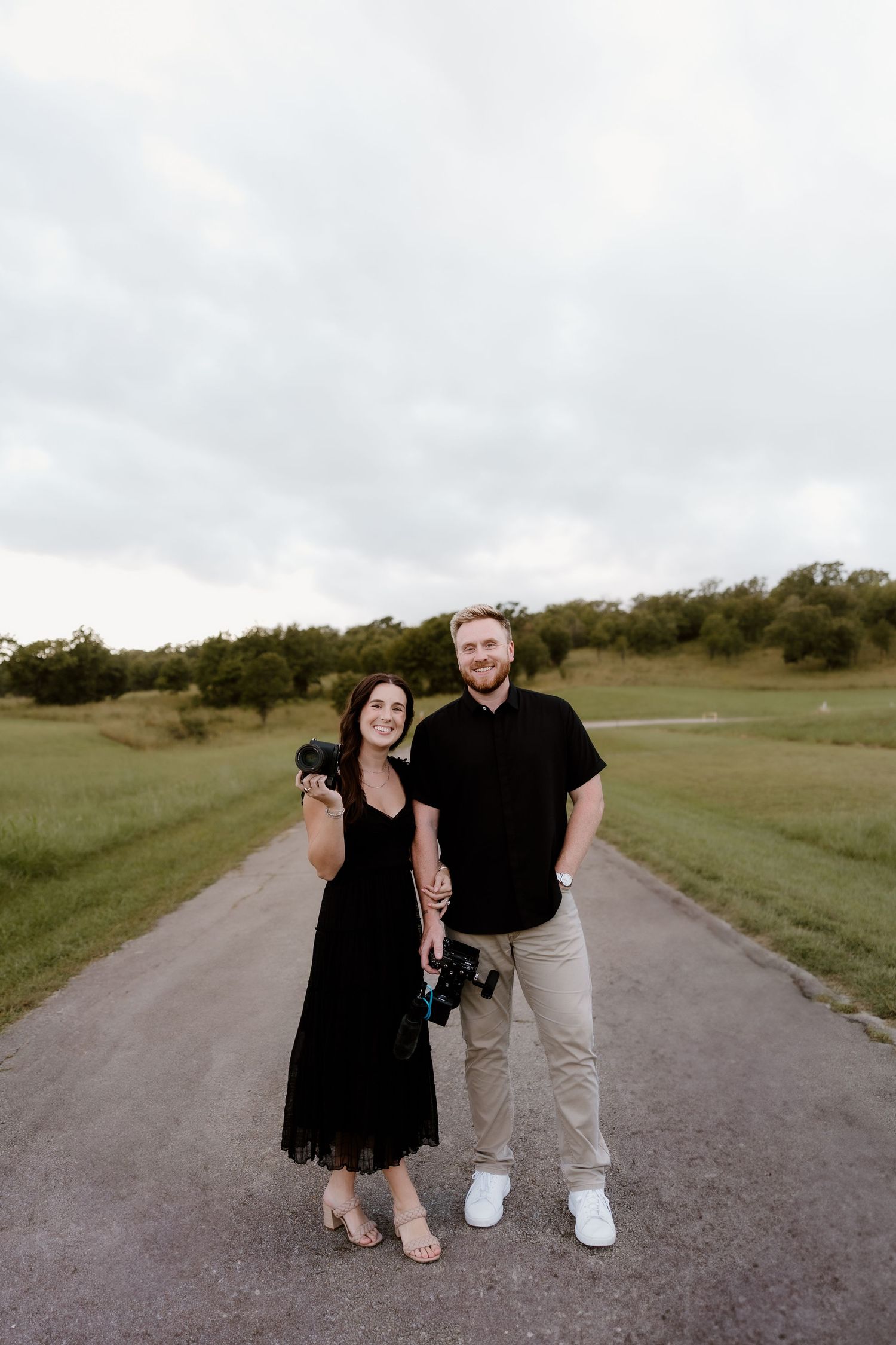 Liz Throne Photography
Wedding photographer
Wedding videographer
photo and video
Oklahoma photographer and videographer
Oklahoma weddings