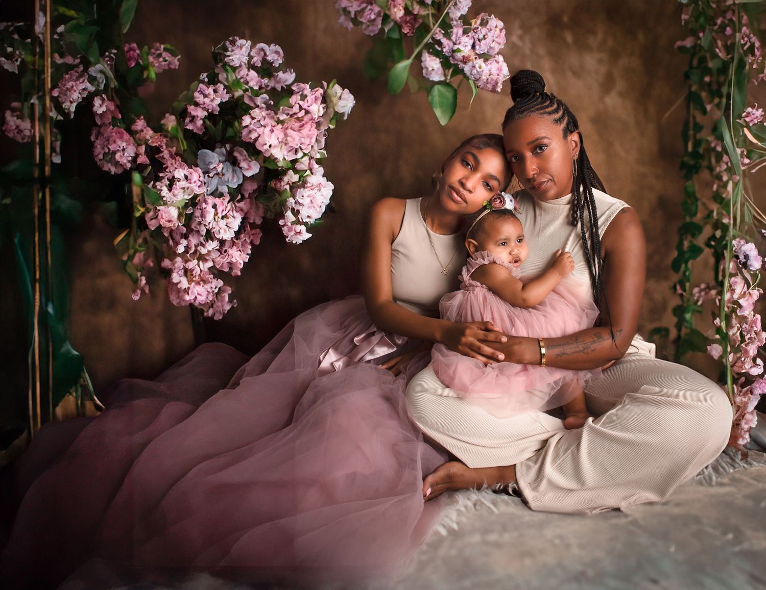 Oshi Medlin Photography LLC | Nashville Family Portrait Photographer | Family studio session