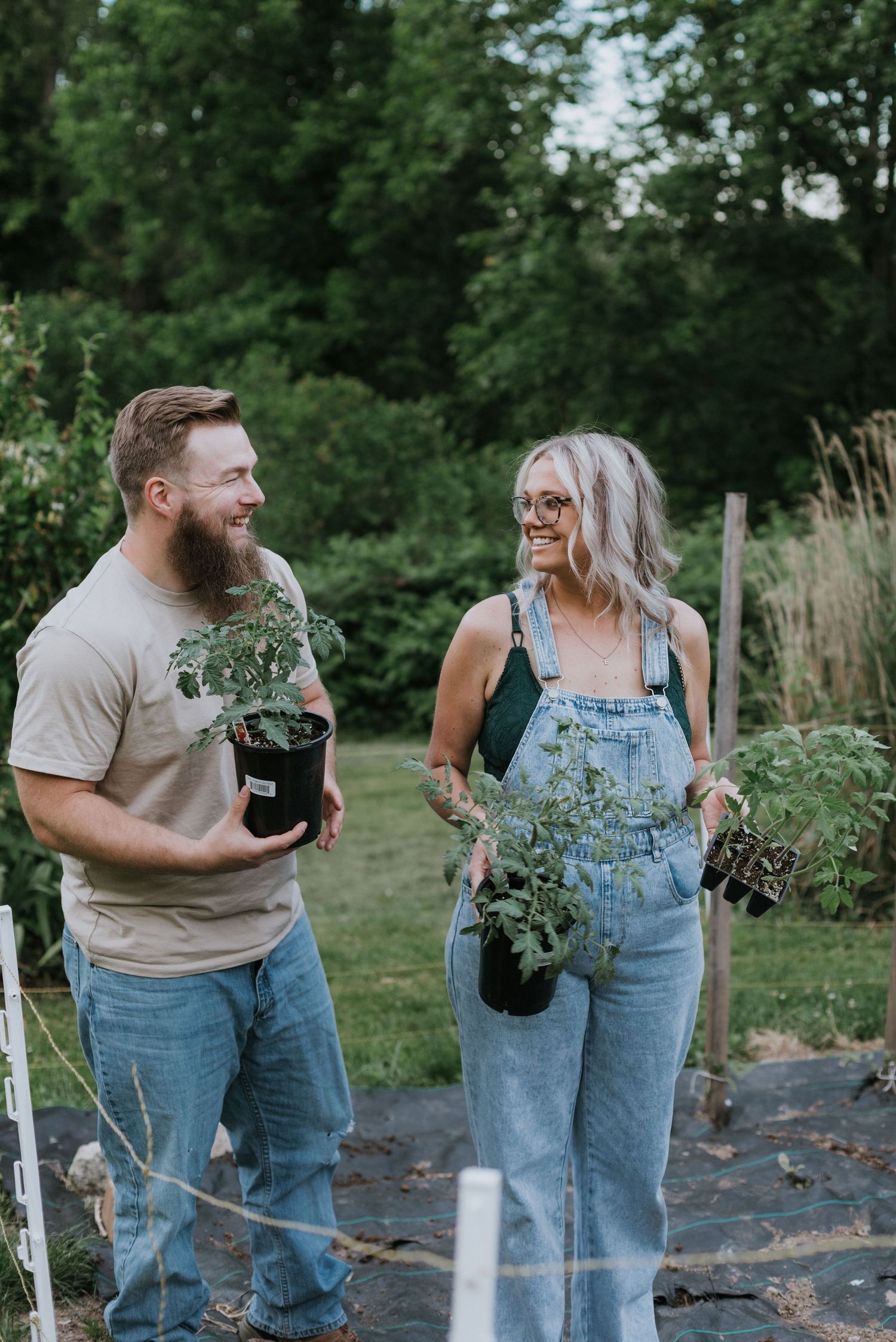 Natural and organic couples' photography by Cortny Jo Photography in Western Pennsylvania