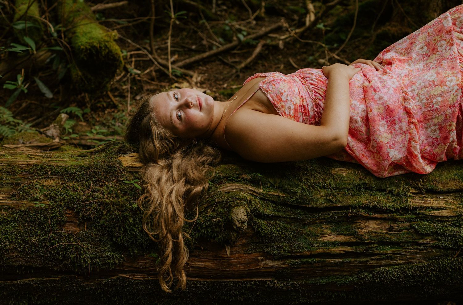 Professional senior portrait by Cortny Jo Photography
