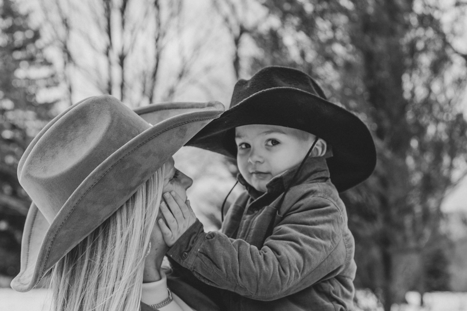 Natural family portrait photography by Cortny Jo Photography in Southwestern Pennsylvania