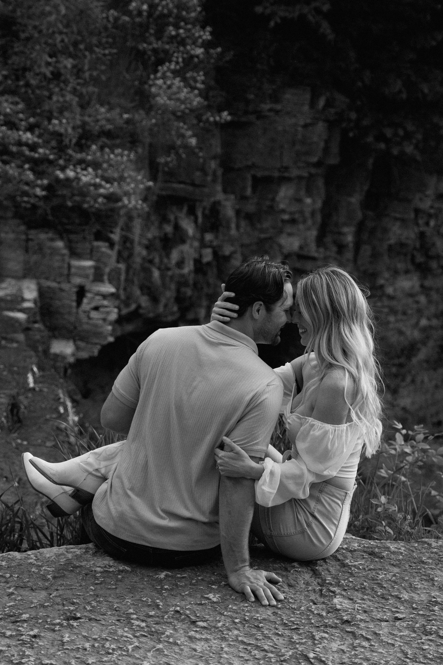 Beautiful waterfall session, creek session, dusk, couple session