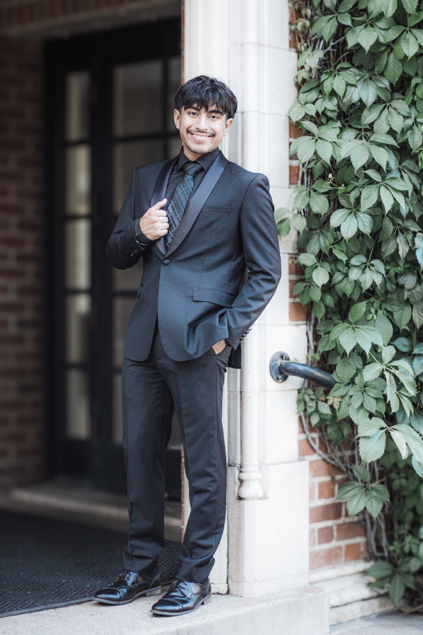 Personality‑driven senior portrait session in Stockton, Lodi, and Tracy CA captured in natural light