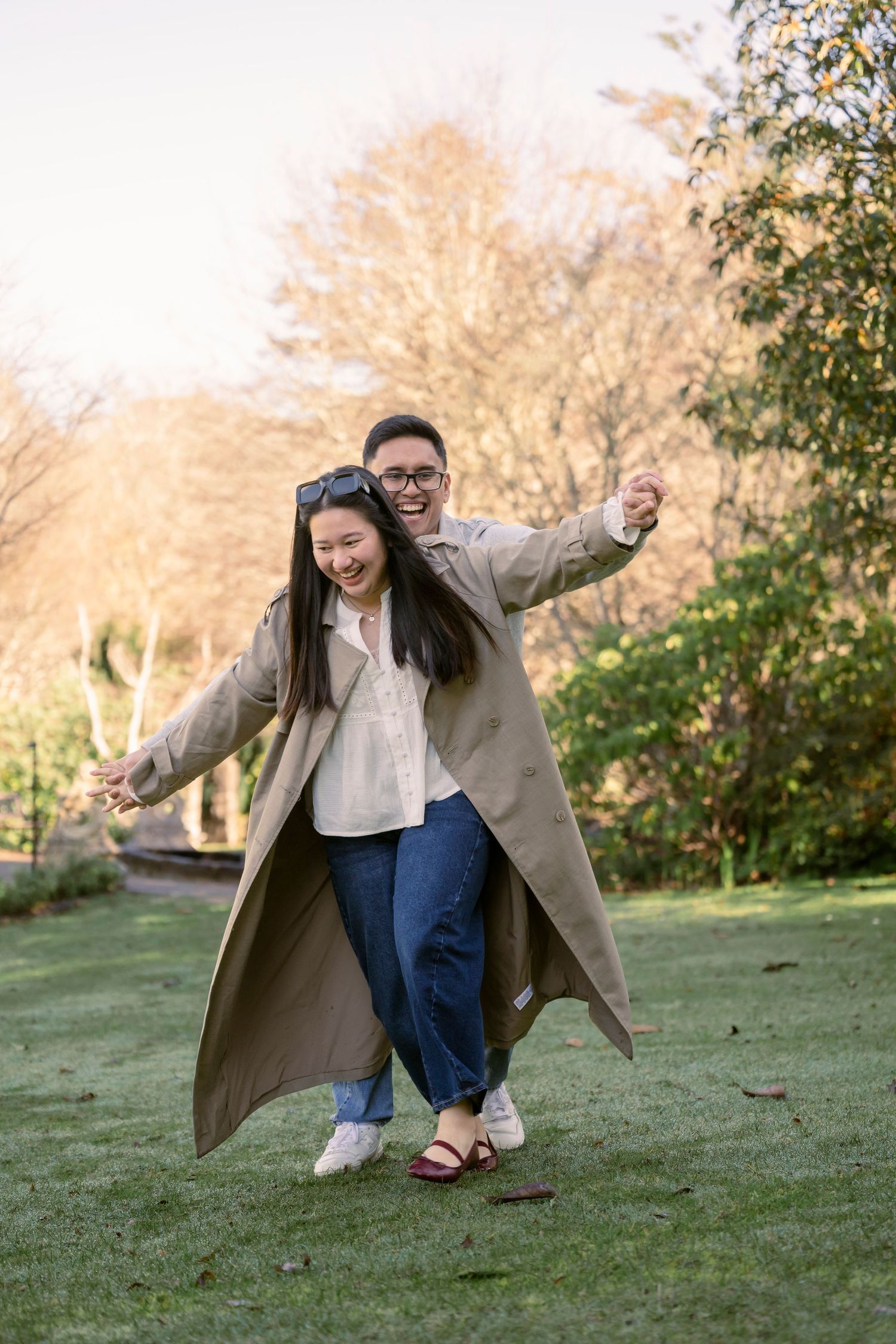 Engagement photos in a park Melbourne