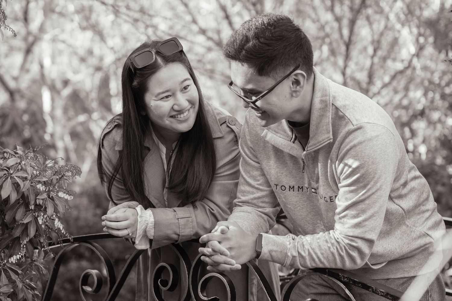 Engagement photos in a park Melbourne
