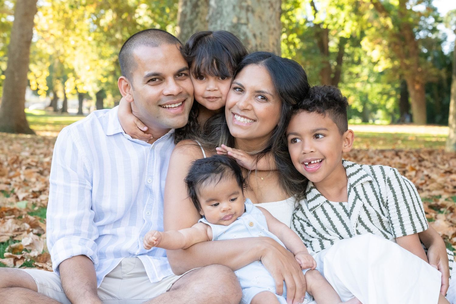Family photography in Melbourne park