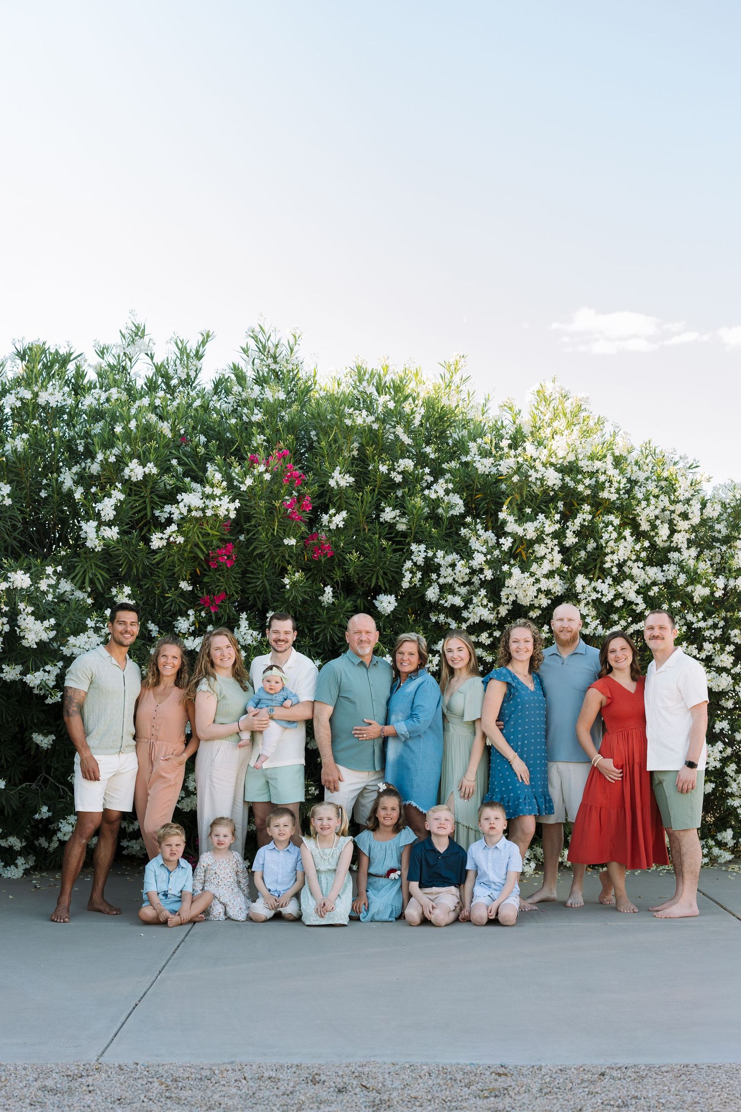 Large generational family session in Mesa, AZ