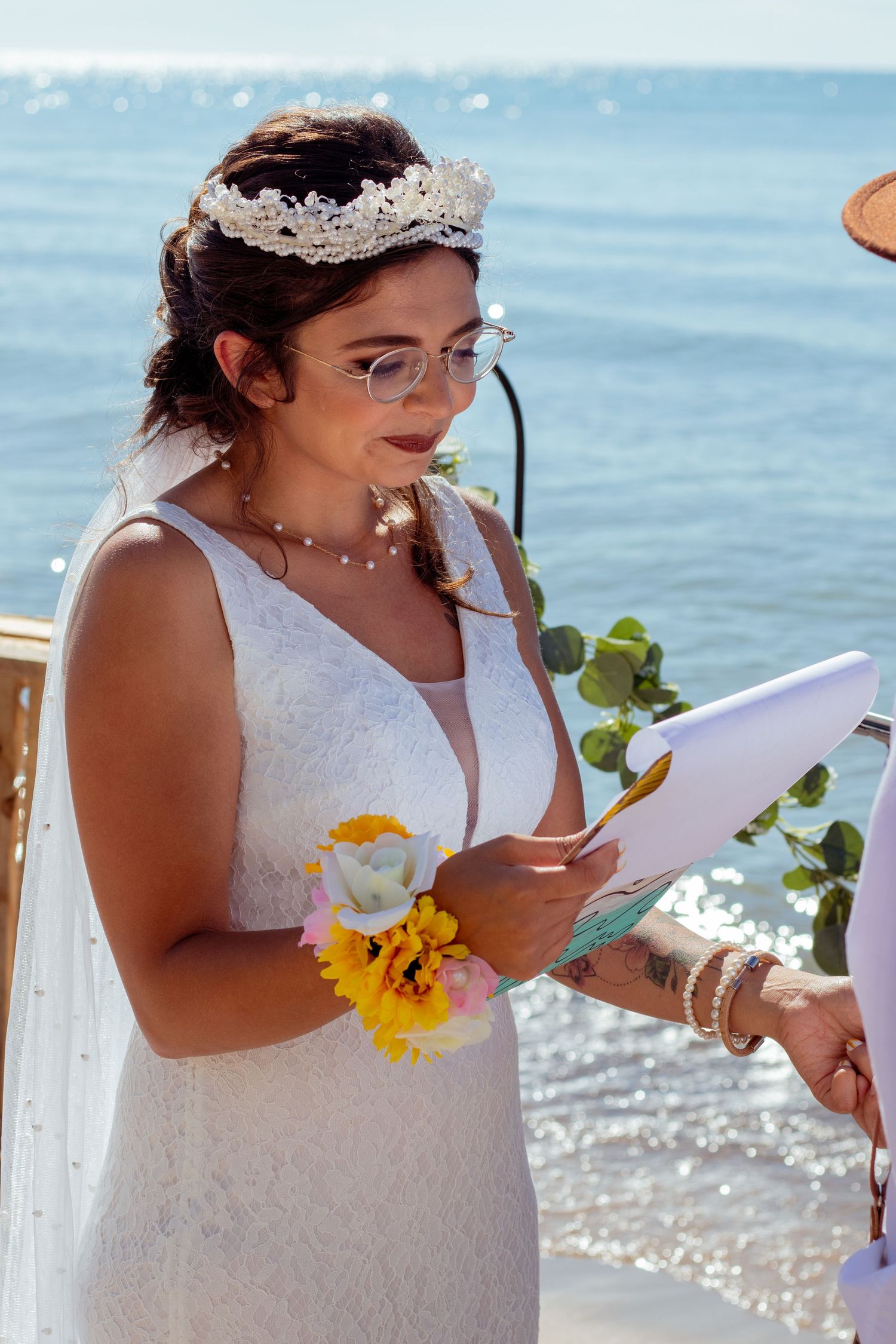 bride reading her vows on a bright blue day at kitchener–Waterloo Cambridge Region