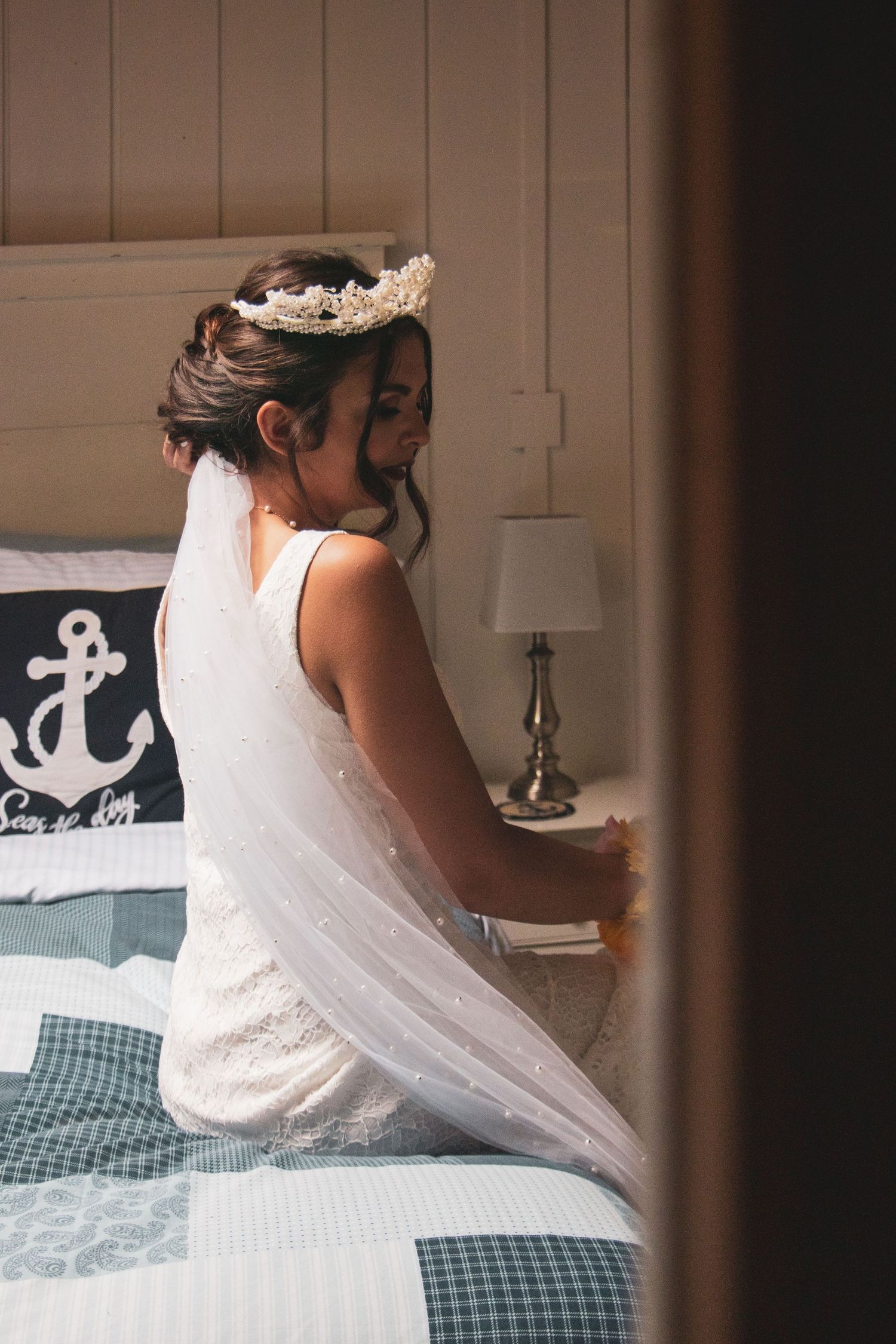 Bride getting ready pictures serenity at kitchener–Waterloo Cambridge Region