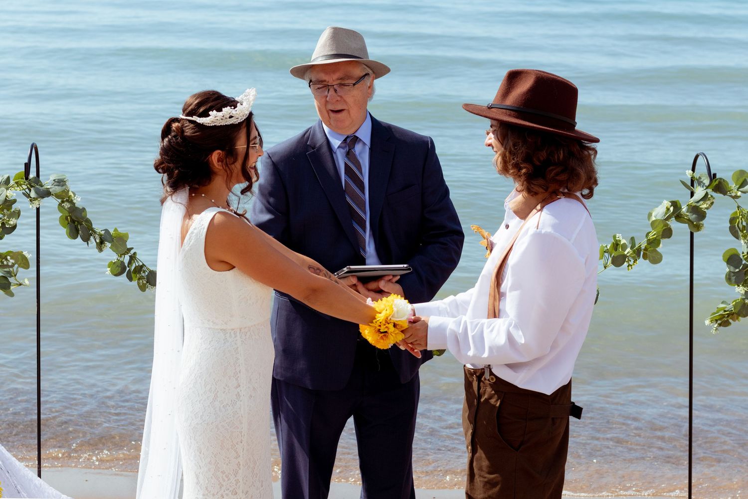 beach side elopement at kitchener–Waterloo Cambridge Region