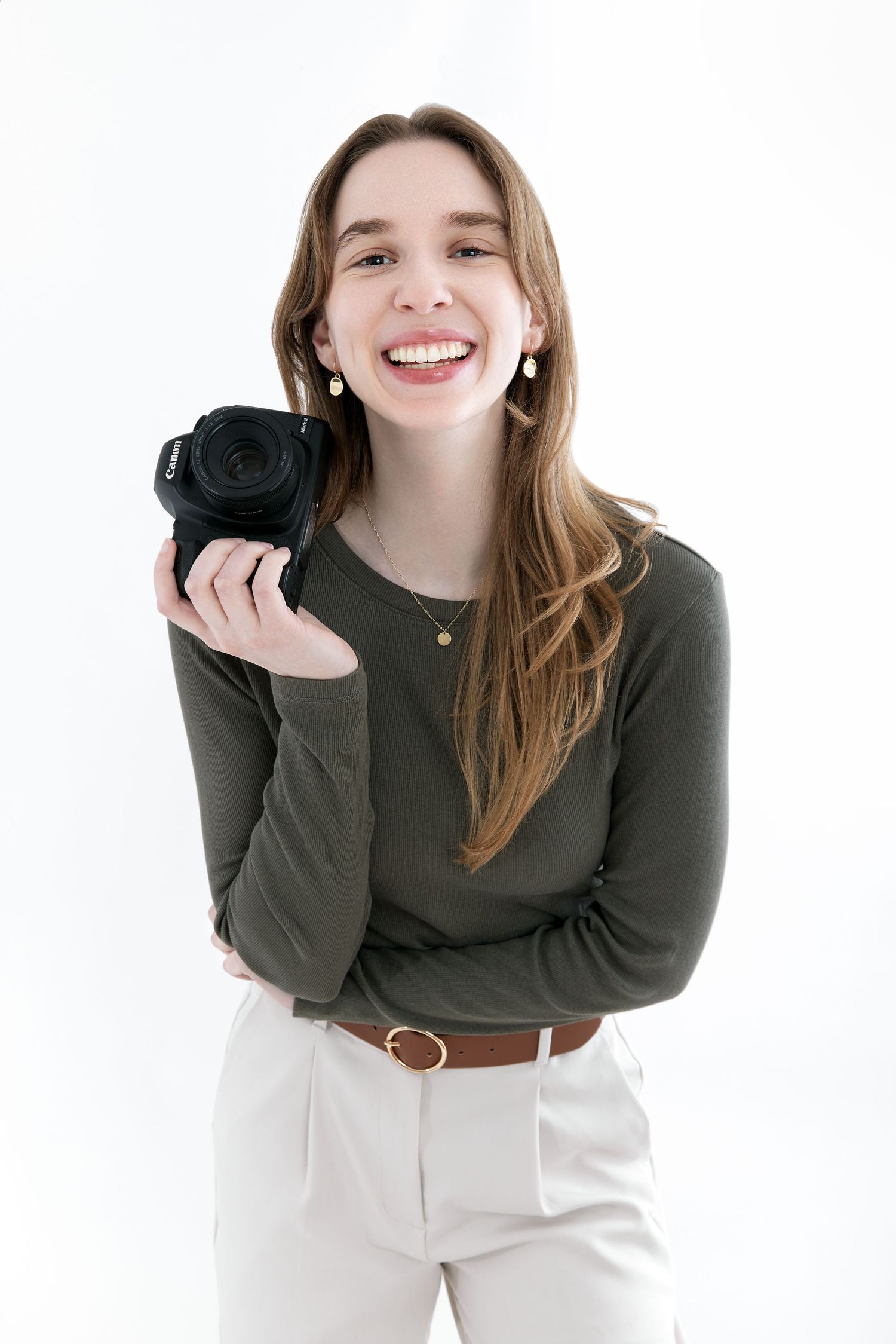 Gina Zemotel, photographer based near Boston, MA specializing in fashion, beauty, and products