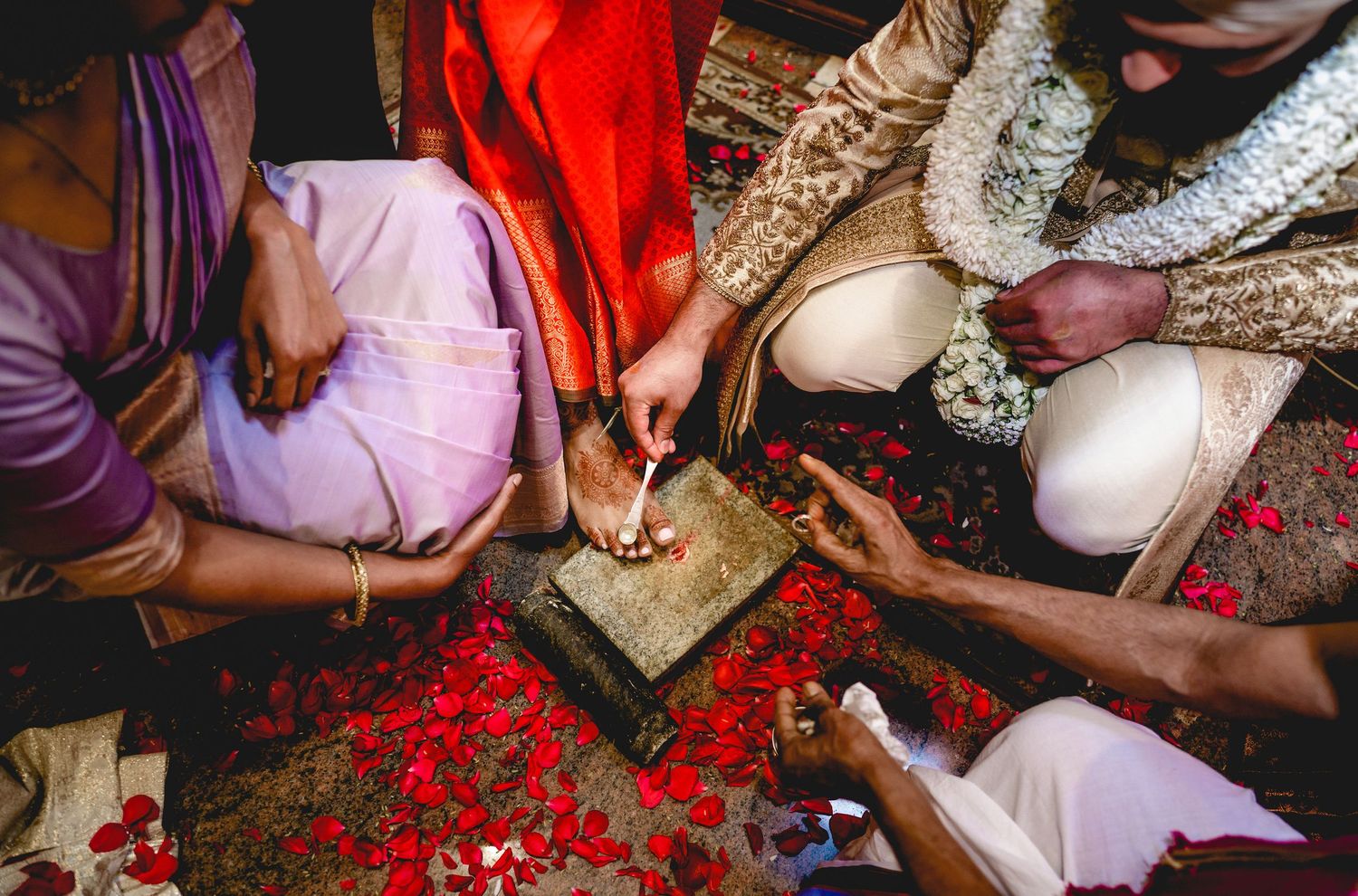 Traditional Tamil and Sri Lankan wedding photography by Sheraz Khwaja