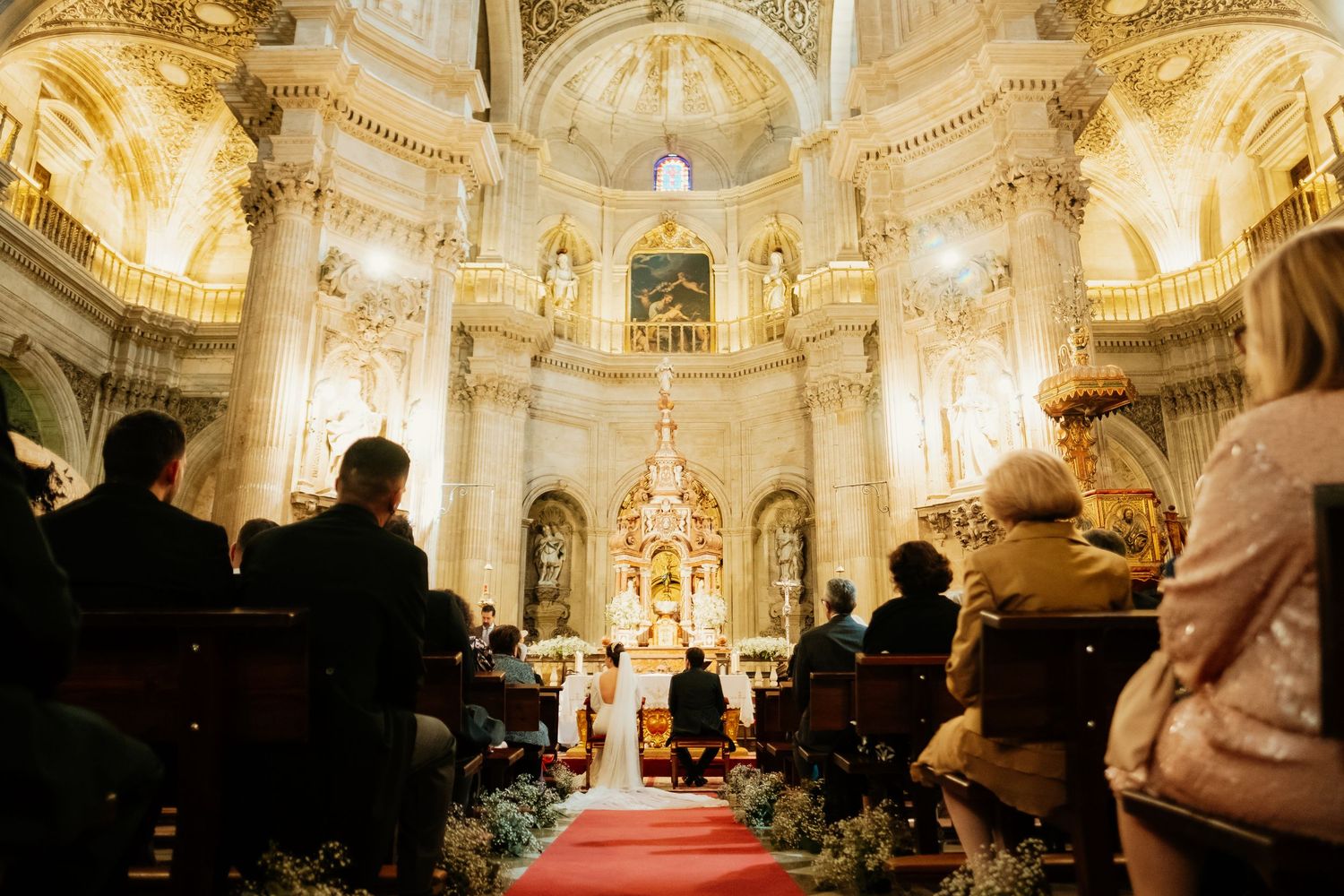 Espectacular fotografia de boda en la Catedral de Granada
