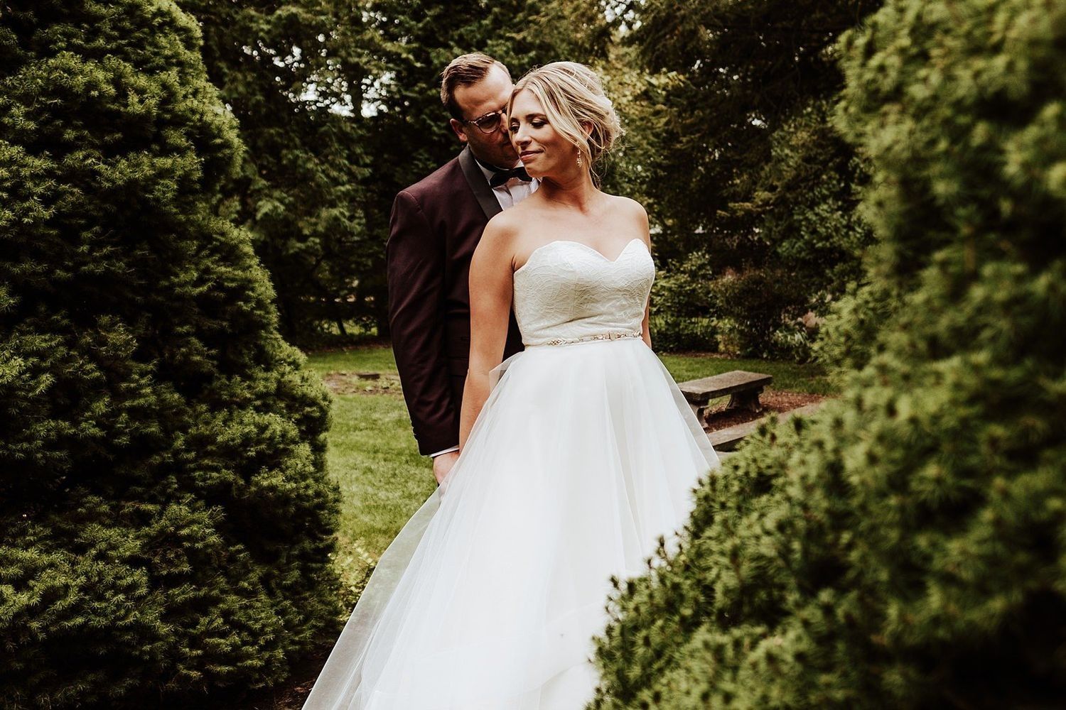 Destination wedding photographer Grand Rapids Michigan