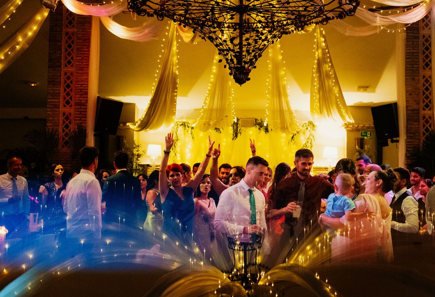 Boda en El Coto, Campamento