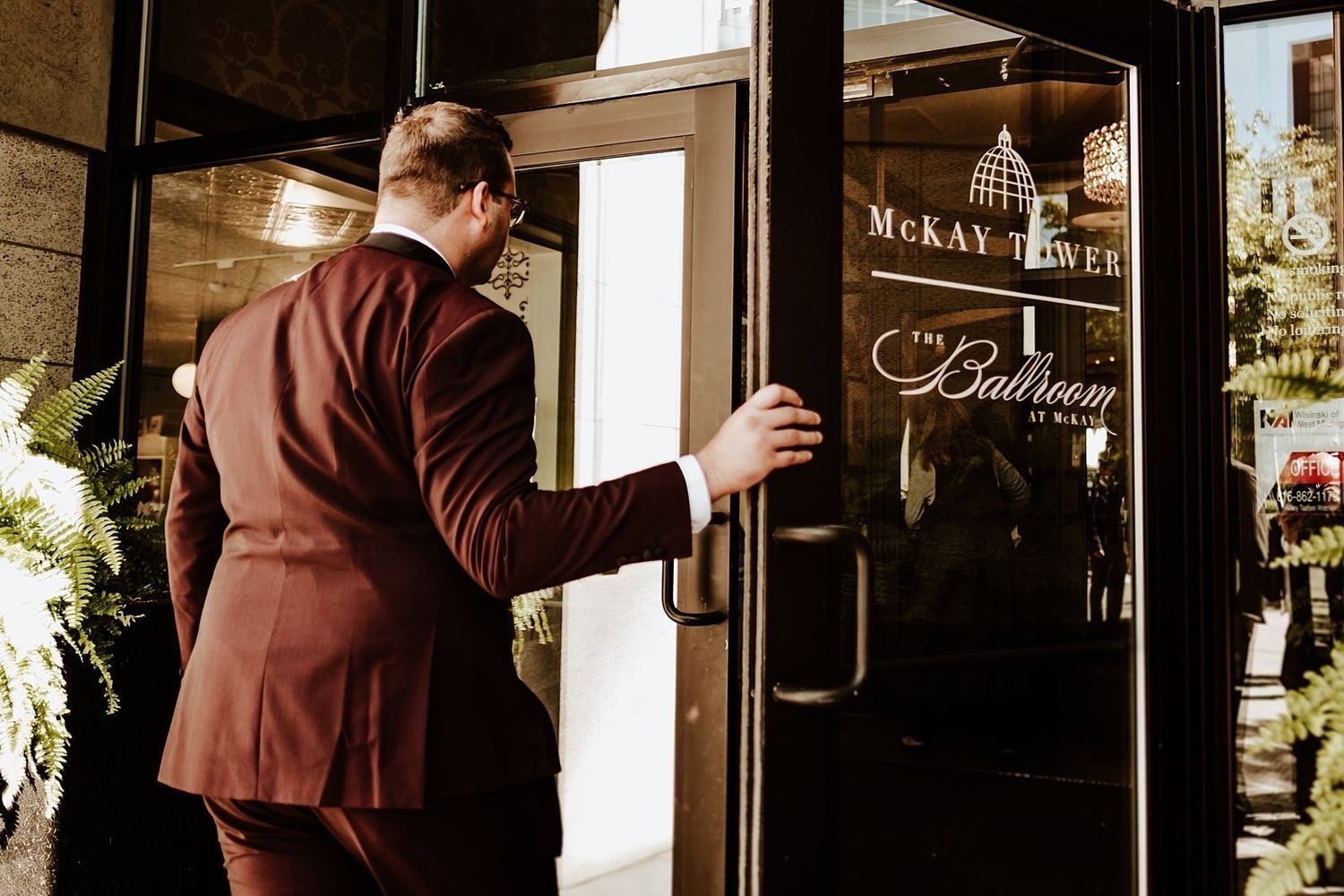 Karel arriving to The Ballroom at Mckay