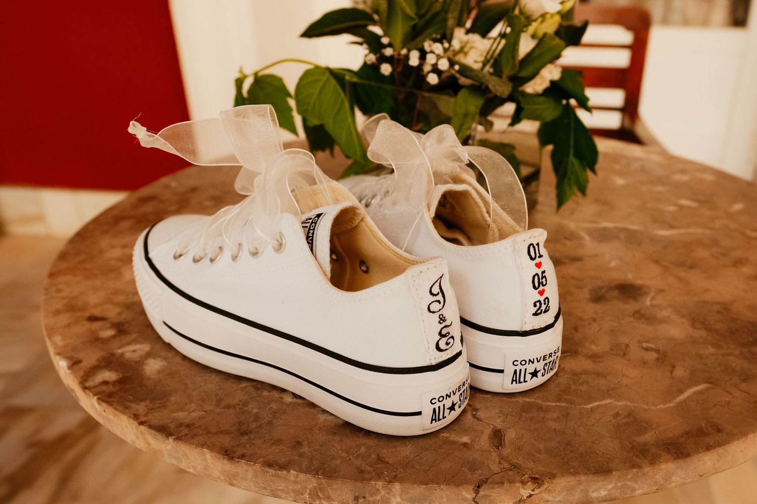 Converse de la novia Eli personalizados
