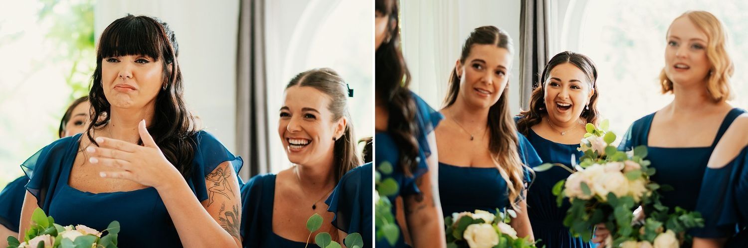 Primer plano de las damas de la boda emocionadas antes de salir hacia el patio del monasterio