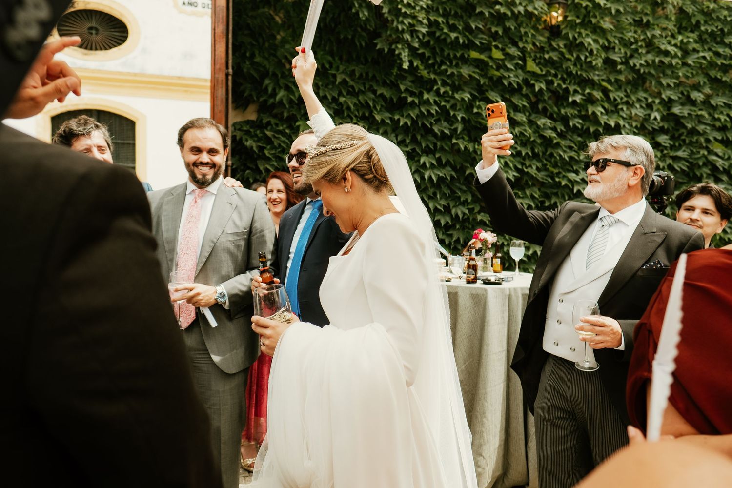 Estética editorial en los pases de cóctel firmados por Catering Santa Brígida en Jerez, Roberto Pecino