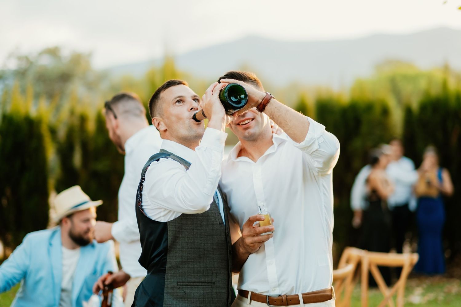 wedding party in Campo de Gibraltar: Hacienda Almoguera gardens