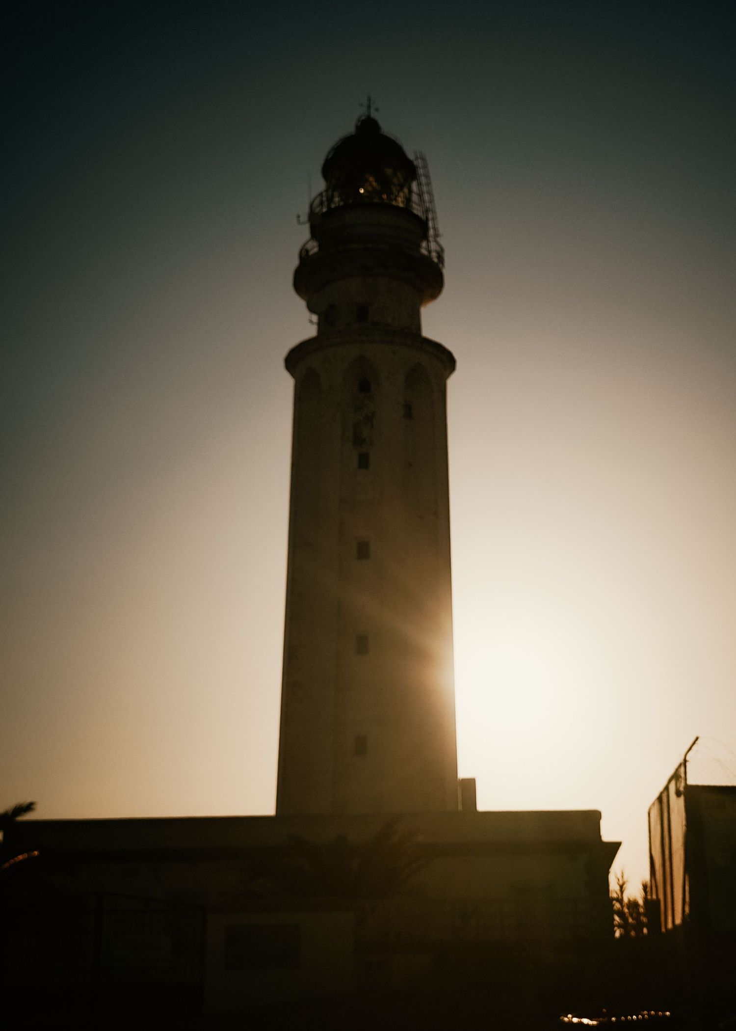 Faro de Trafalgar, Caños de Meca Laura y Fernando Roberto Pecino