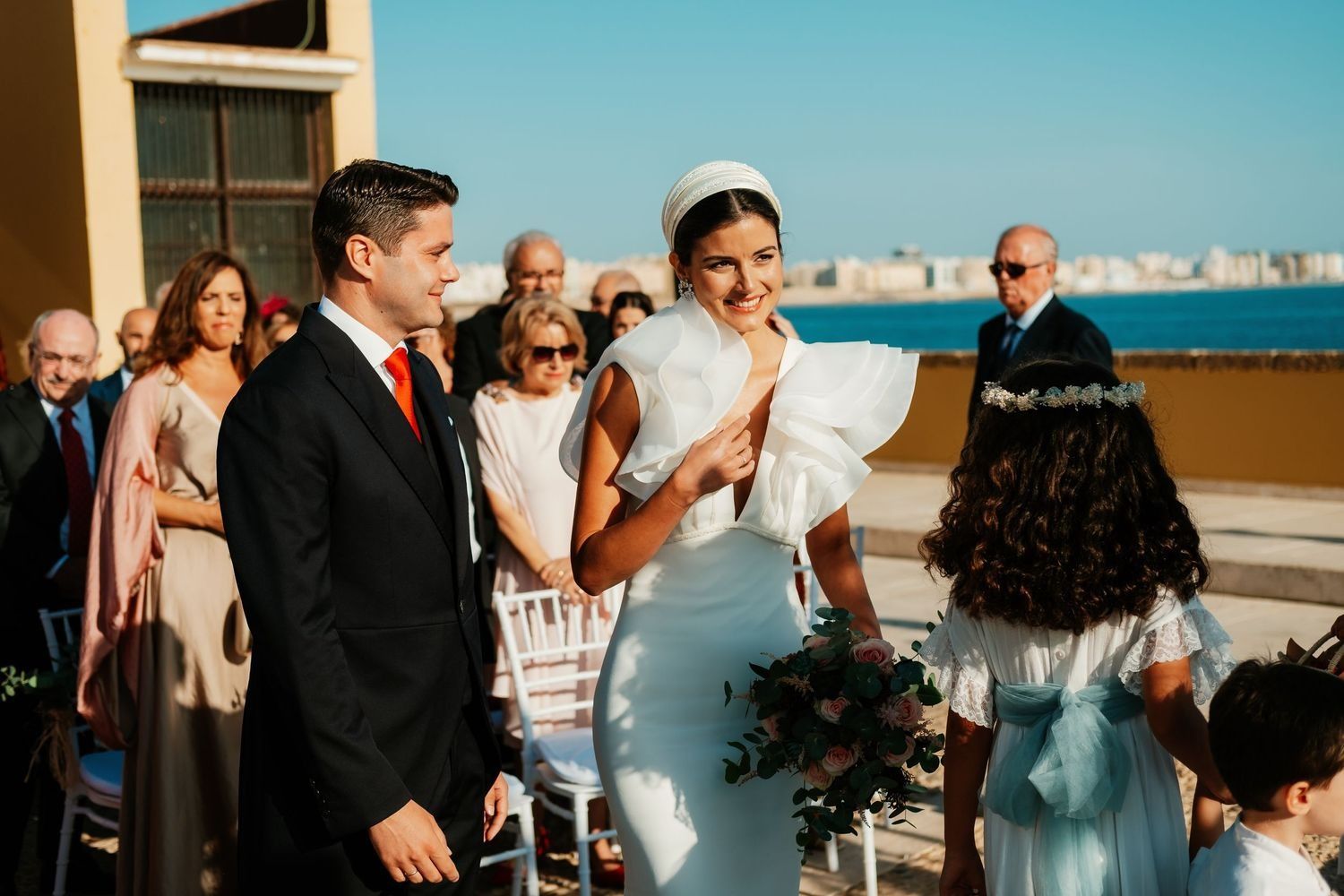 Llegada de la novia al Baluarte con el mar de fondo