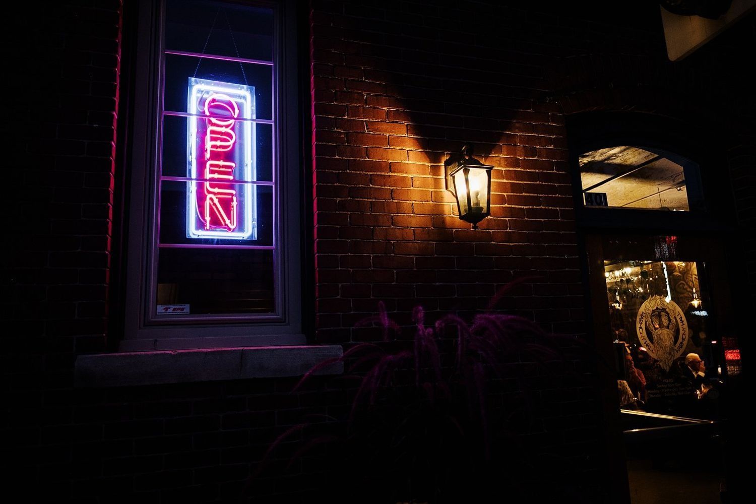 Nightlife photography in downtown Grand Rapids