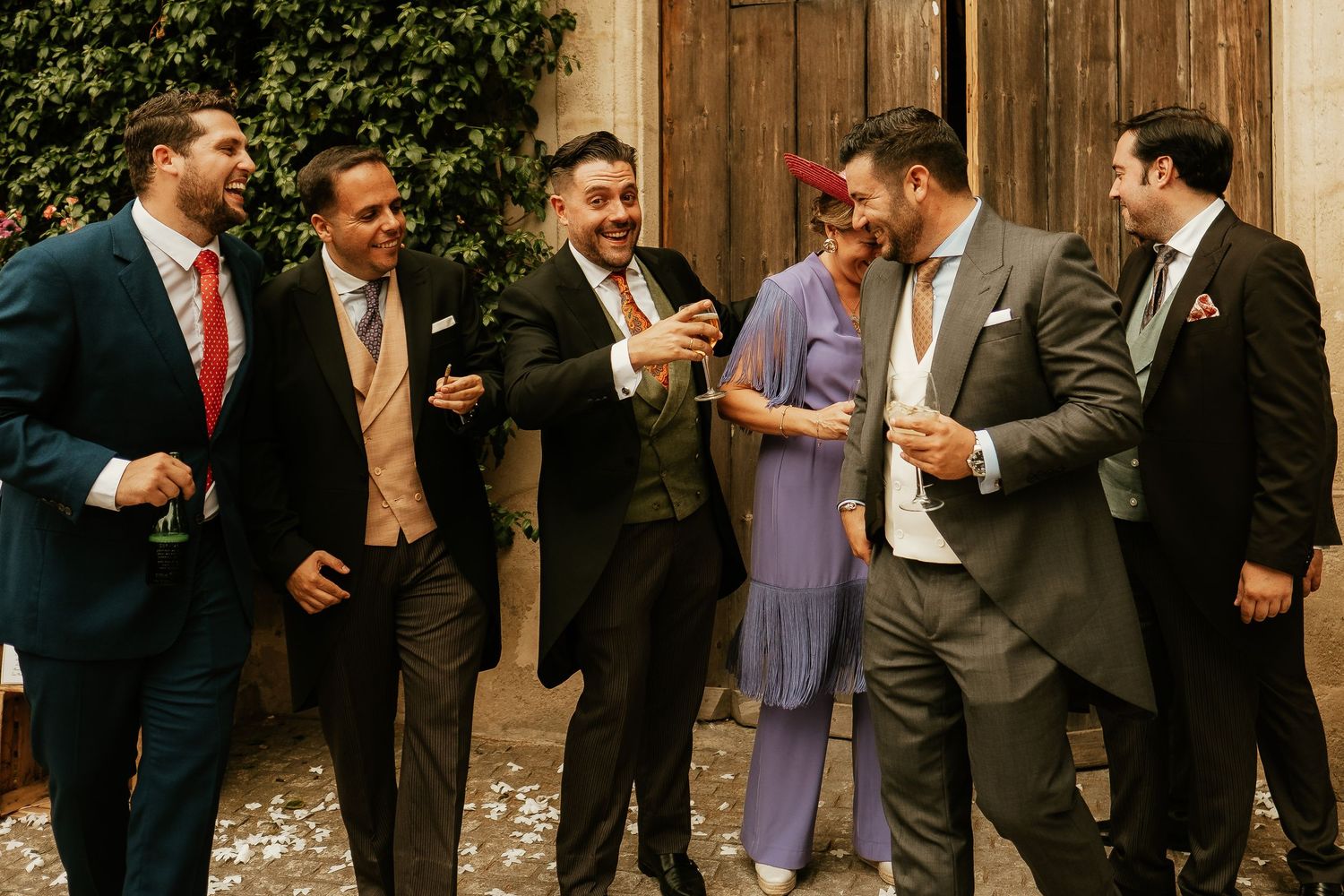 Micro-evento íntimo con amigos durante la tarde de celebración en las Bodegas de Jerez, Roberto Pecino Fotógrafo