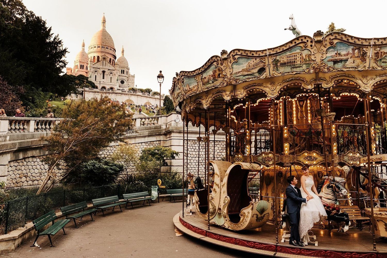 Amor en la plaza del carrousel, postboda en París