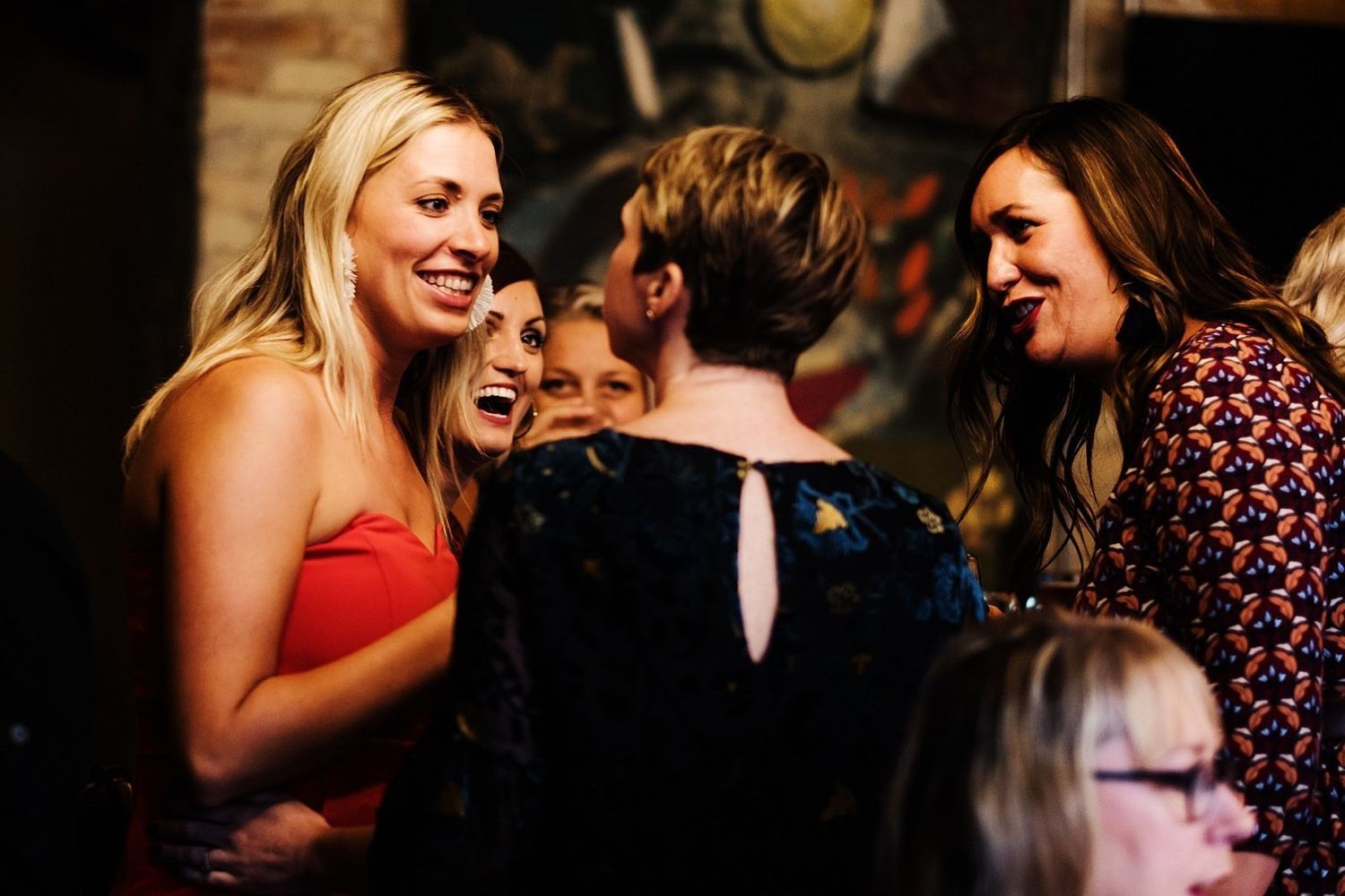 Candid guest moments at a Grand Rapids local pub