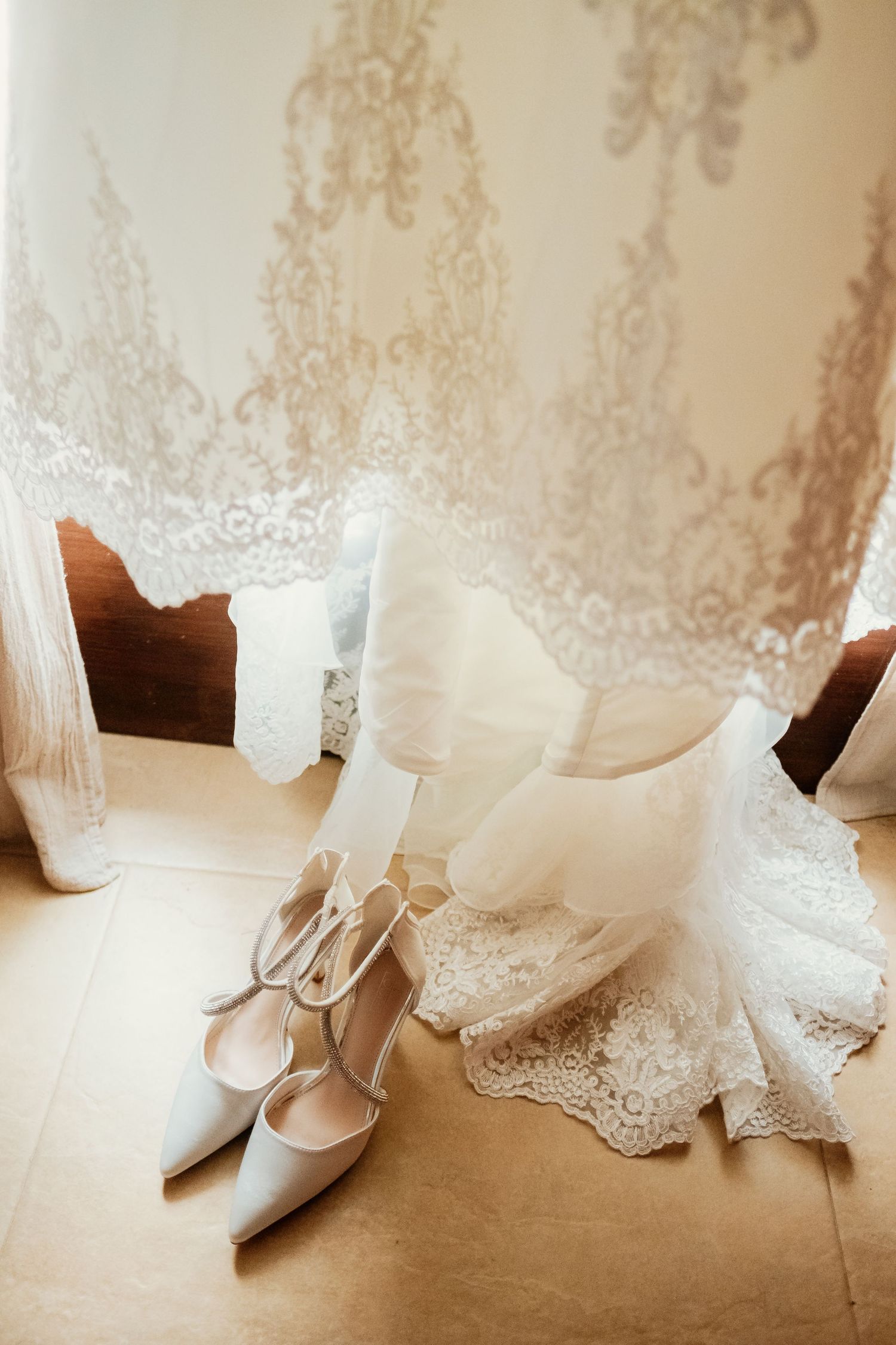 Bridal dress at Hacienda Almoguera, luxury wedding venue in Spain