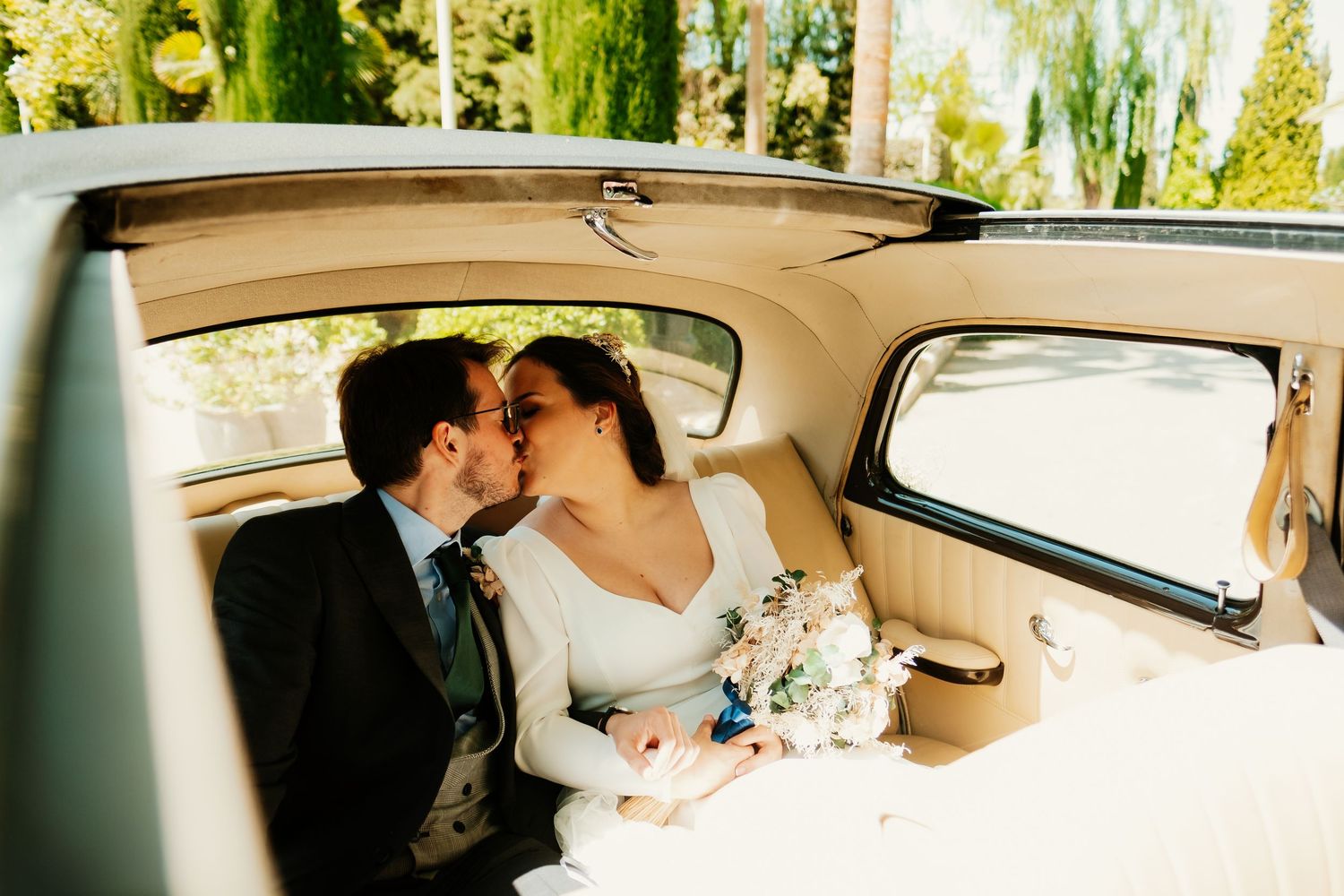 Sesión de fotos de pareja recién casada