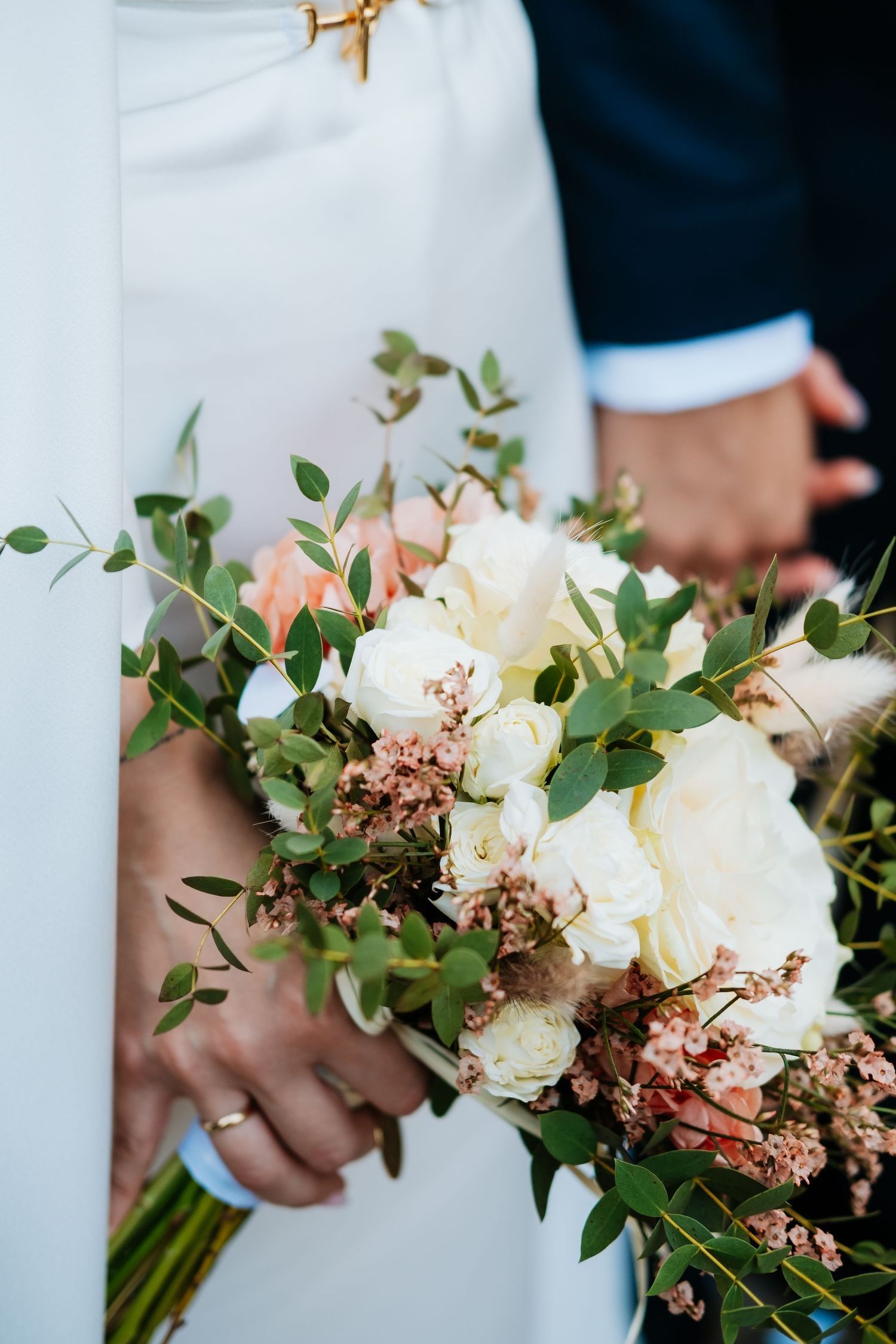 Detalle del ramo de novia, flores para boda en Castellar