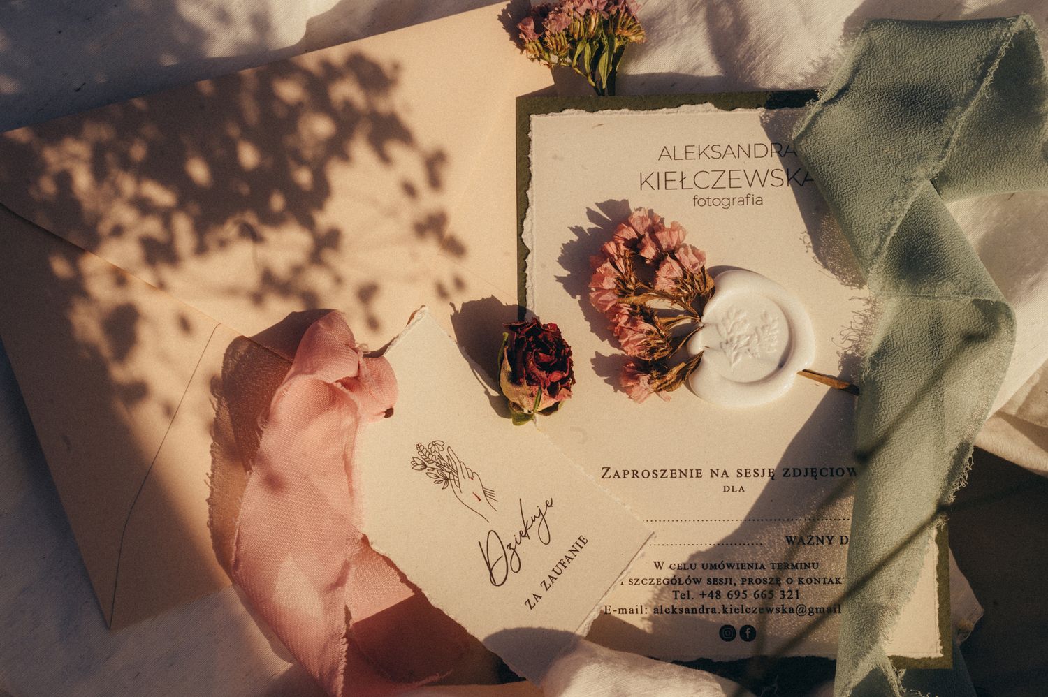 elegancki voucher fotograficzny Lublin prezent sesja zdjęciowa, sesja kobieca w prezencie