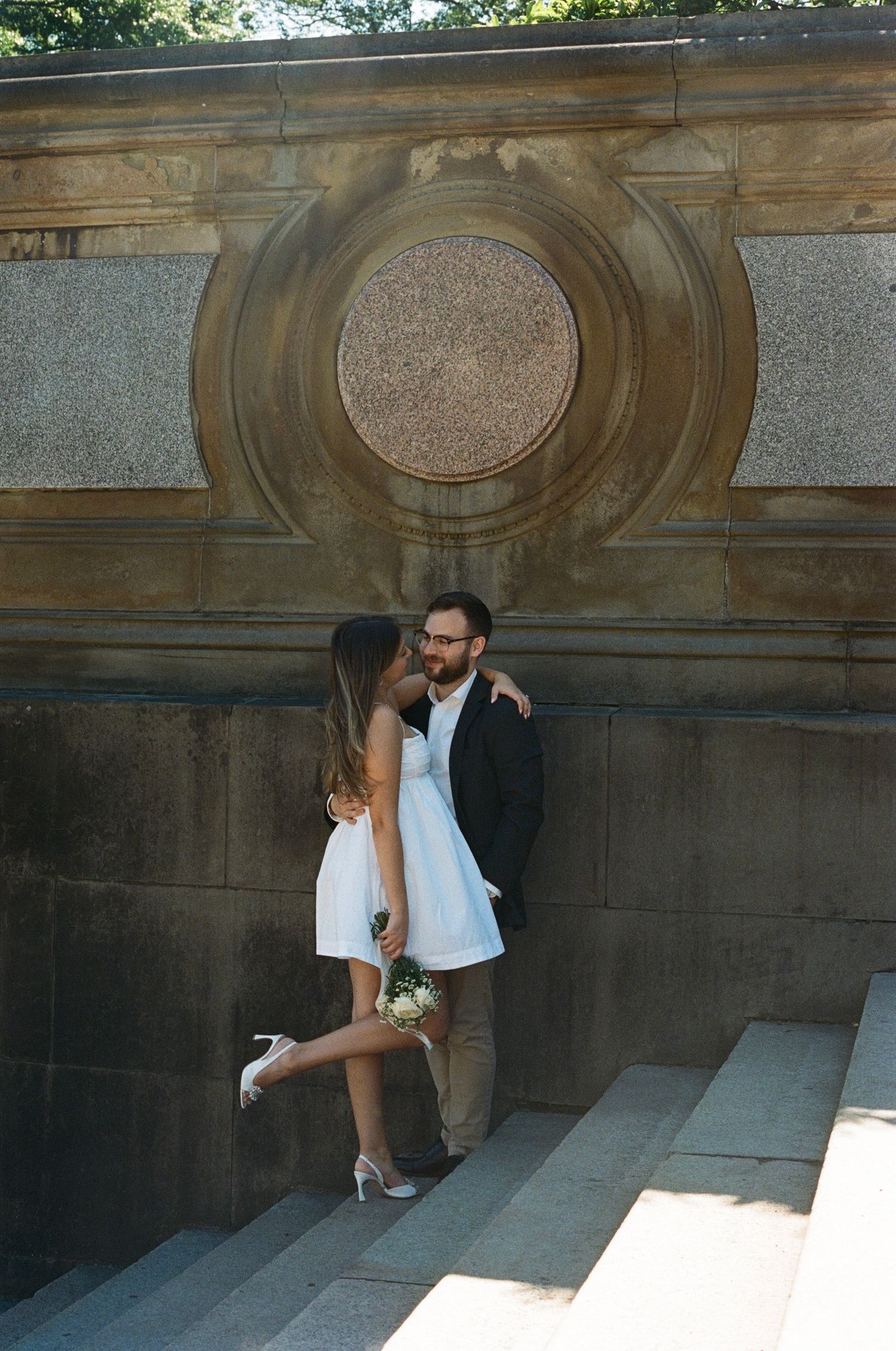engagement photos 90s rom com style central park summer