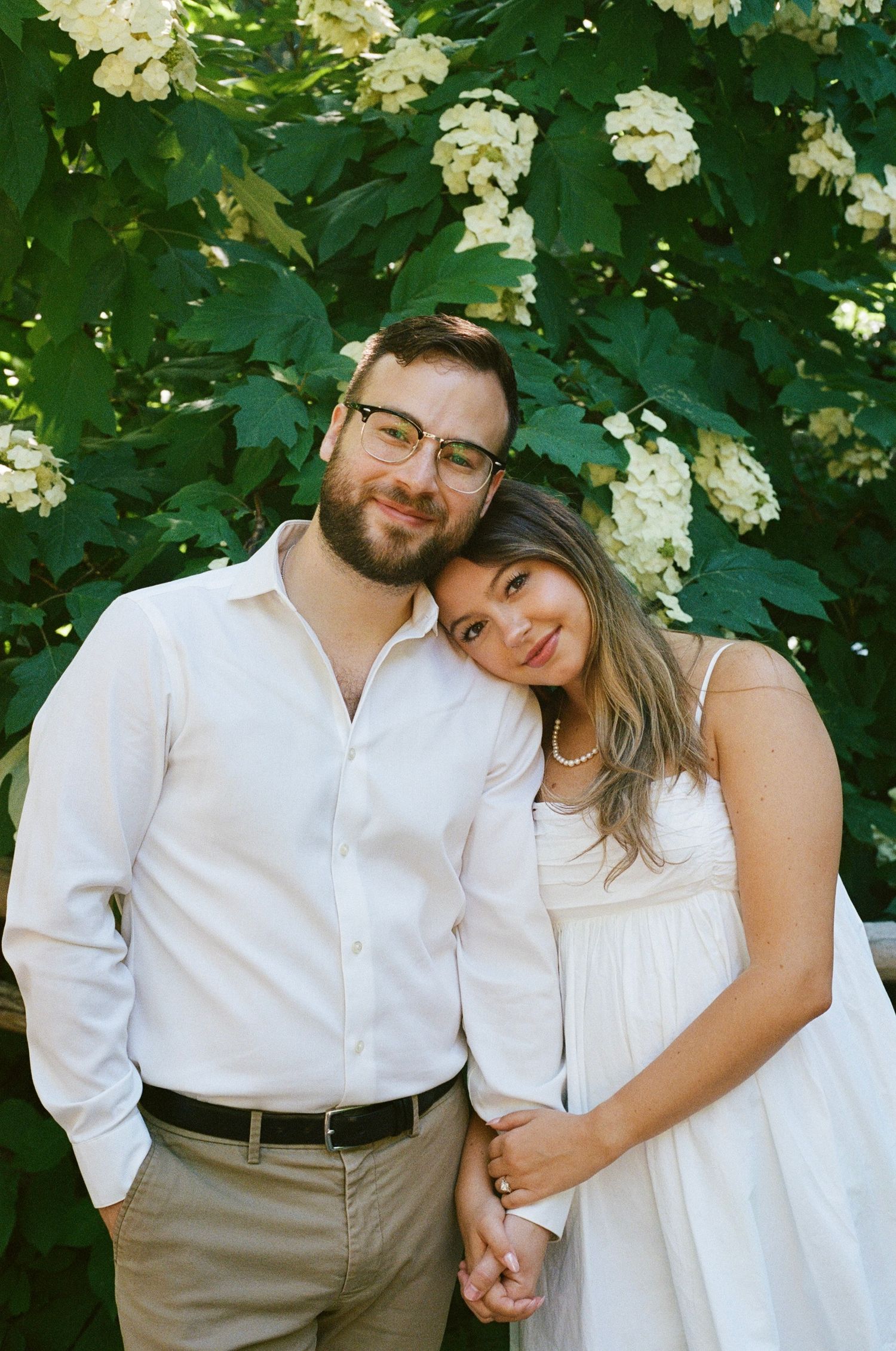engagement photos 90s rom com style central park summer