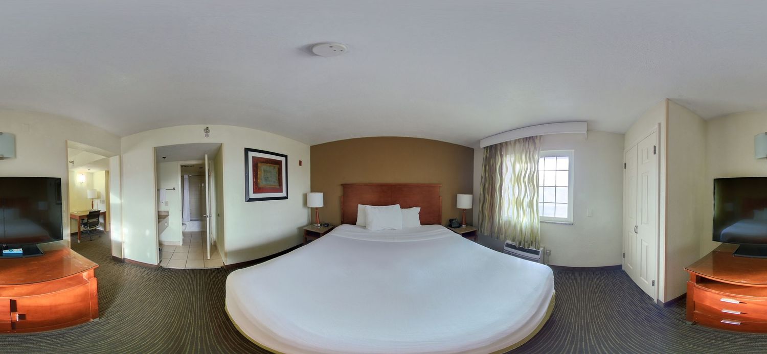 Diamondhead Inn
Pacific Beach Ca