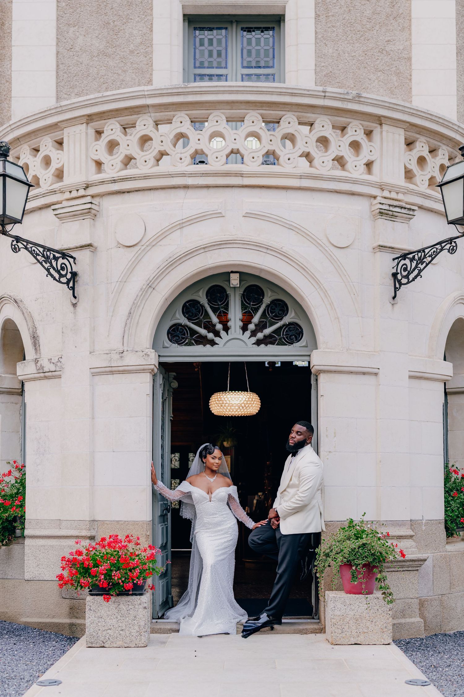 A sequence of wedding moments showing guests entering a grand stone church entrance with ornate architecture and red flowers.