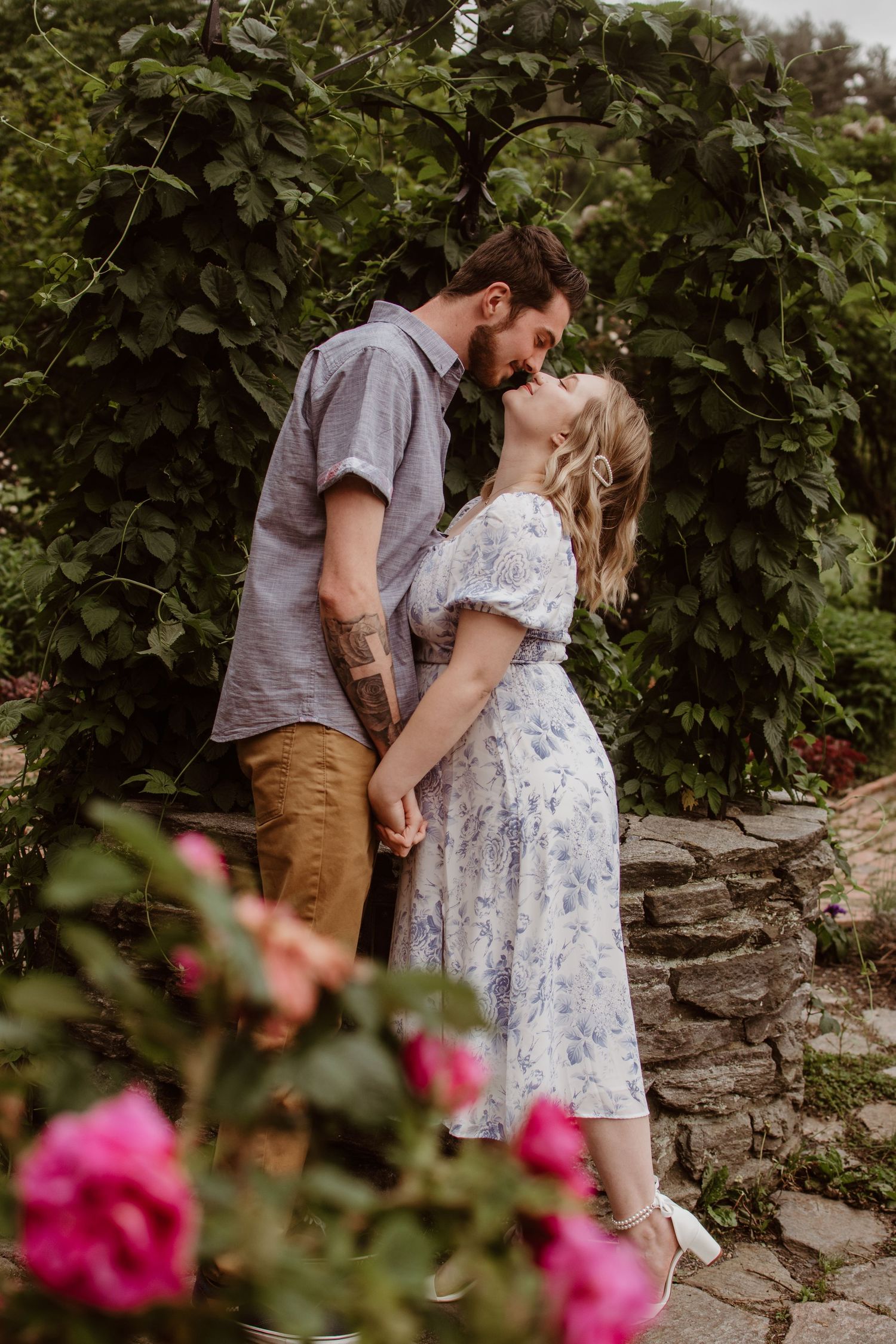 Lifestyle portraits for families, couples, branding, and boudoir